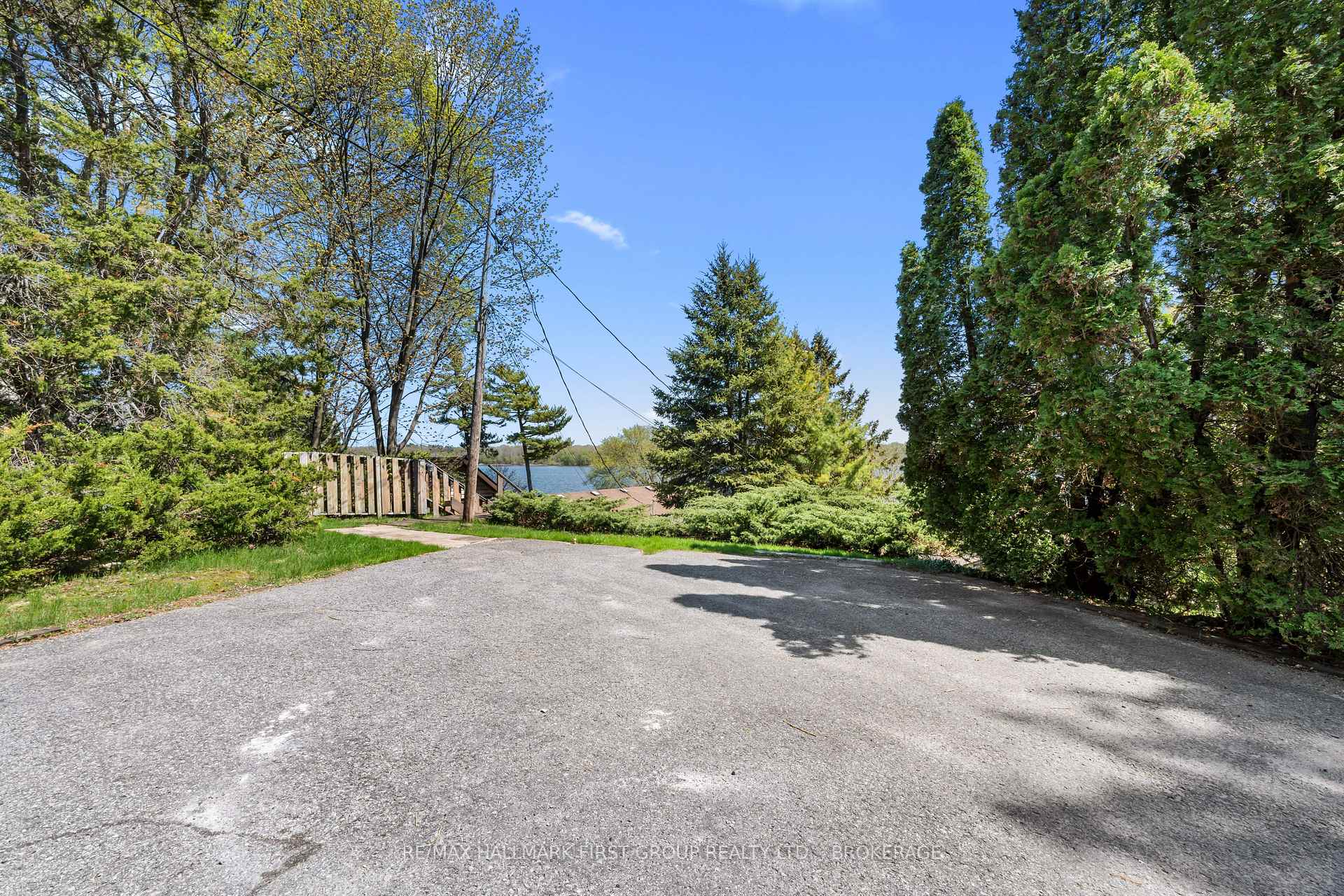 Photo 3 of 4220 Bath Road, Kingston, South of Taylor-Kidd Blvd — HOMEH
