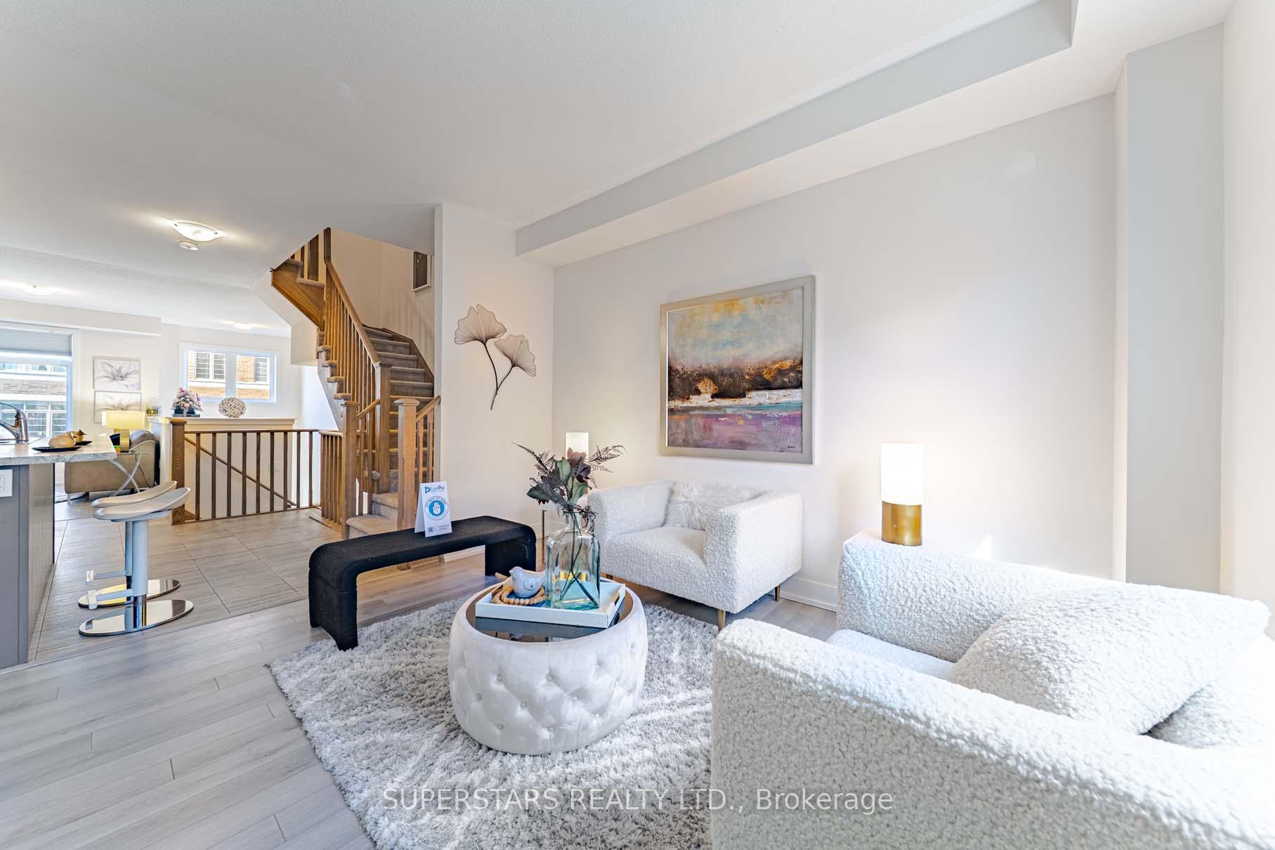 Photo 14 of 27 Sissons Way, Markham, Cedar Grove — HOMEH