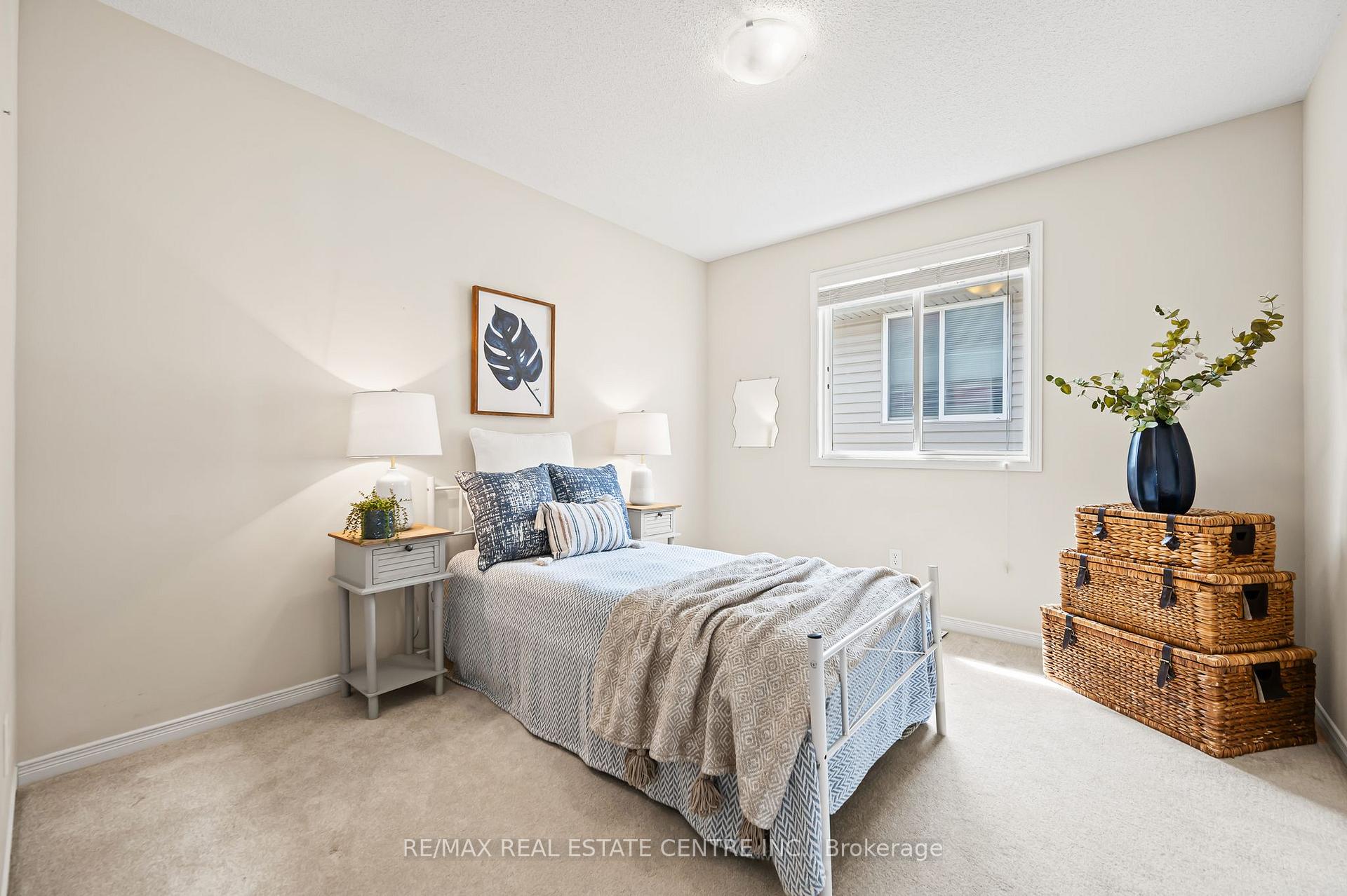 Photo 29 of 563 Commonwealth Crescent, Kitchener — HOMEH