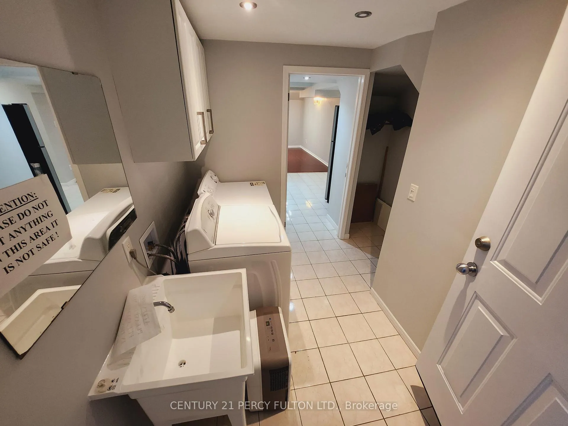 Photo 16 of 188 Elson Street, Markham, Middlefield — HOMEH