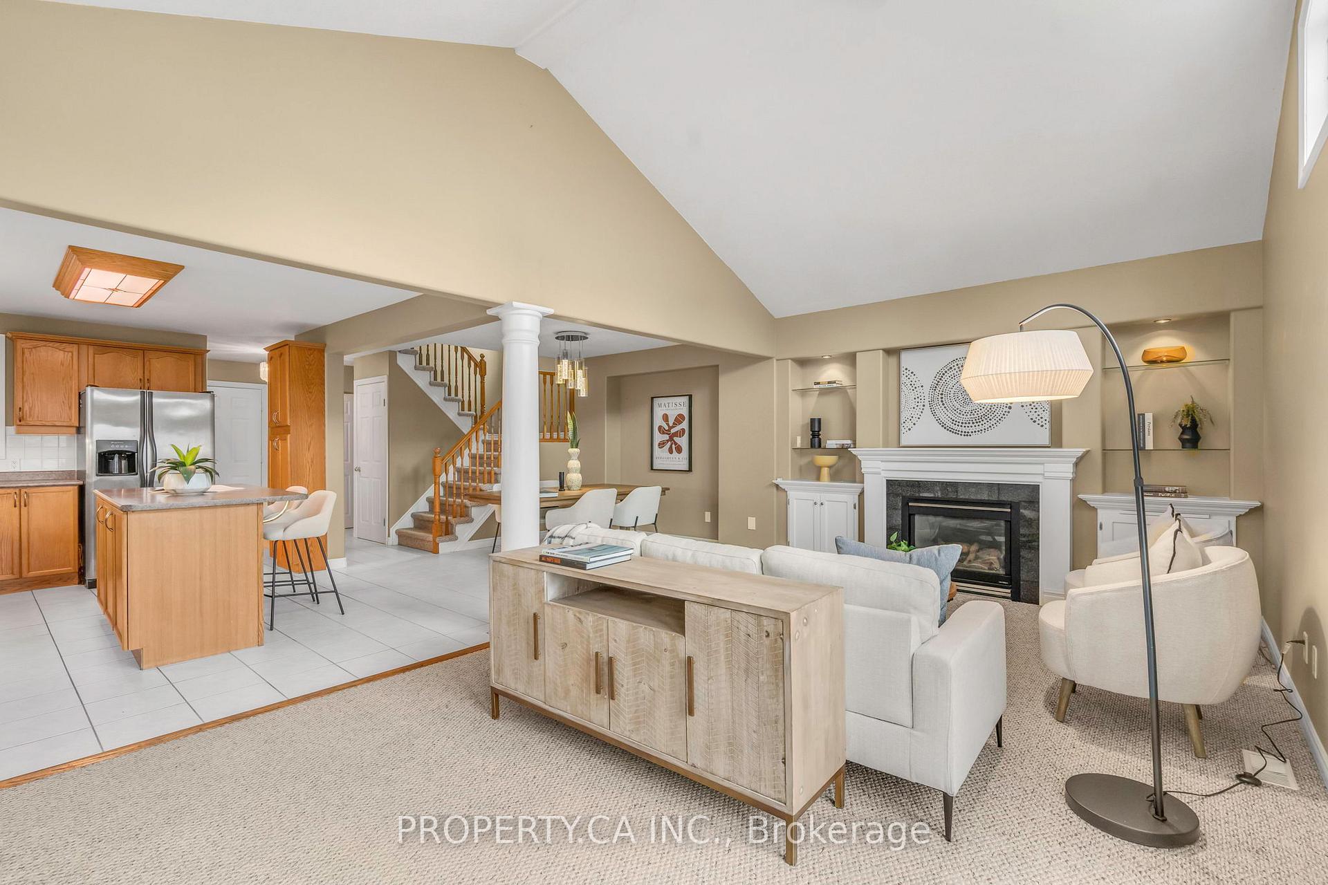 Photo 2 of 294 Huck Crescent, Kitchener — HOMEH