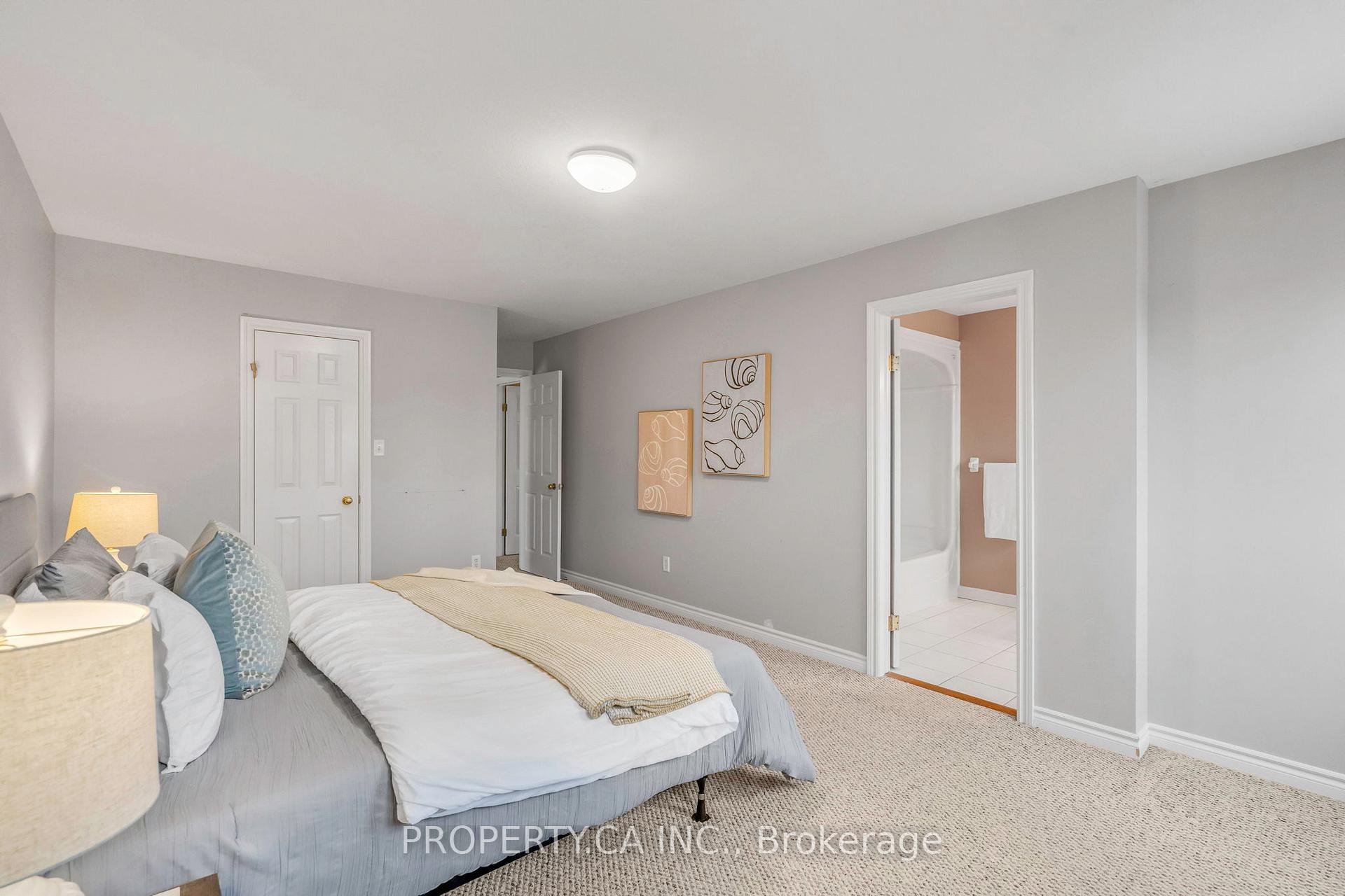 Photo 19 of 294 Huck Crescent, Kitchener — HOMEH