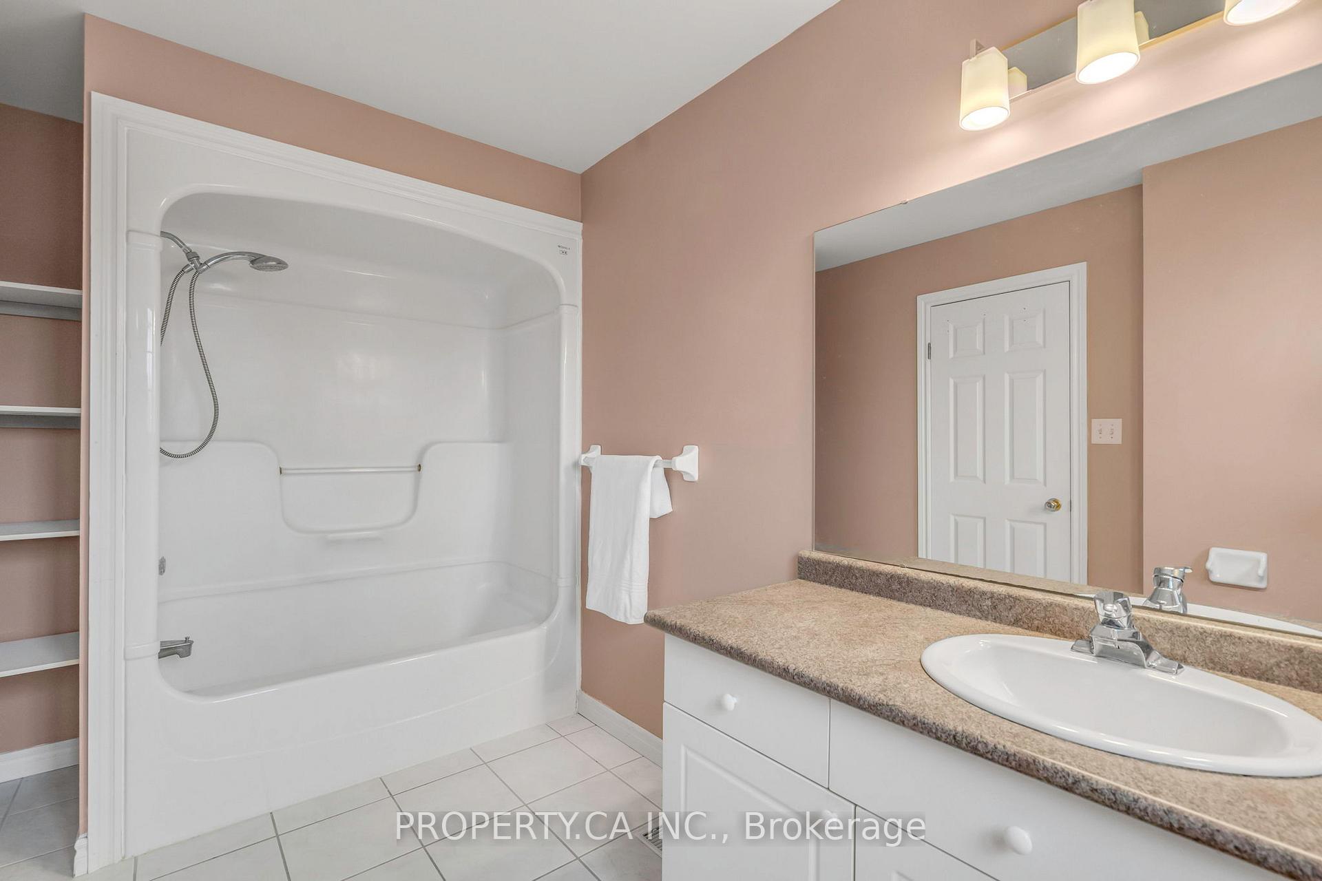 Photo 23 of 294 Huck Crescent, Kitchener — HOMEH