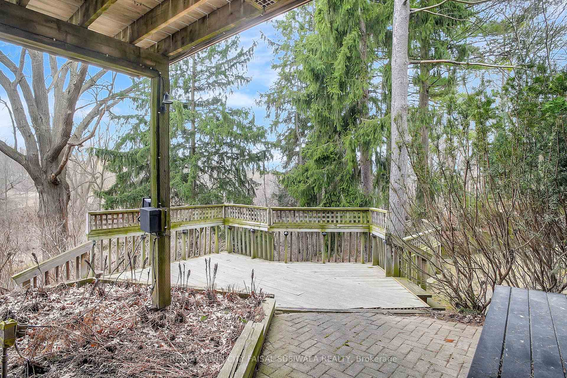 Photo 7 of 595 Mill Park Drive, Kitchener — HOMEH