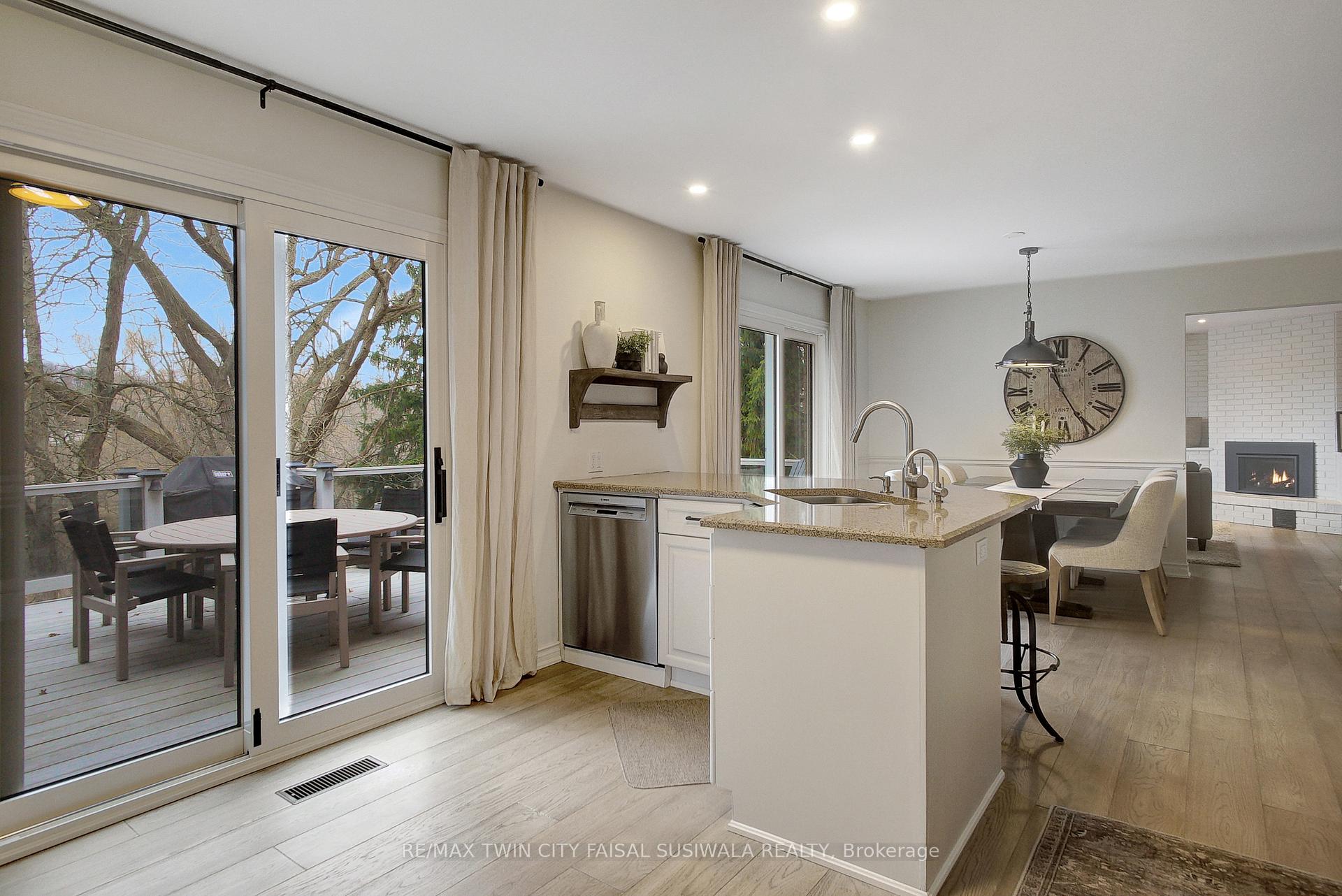 Photo 26 of 595 Mill Park Drive, Kitchener — HOMEH