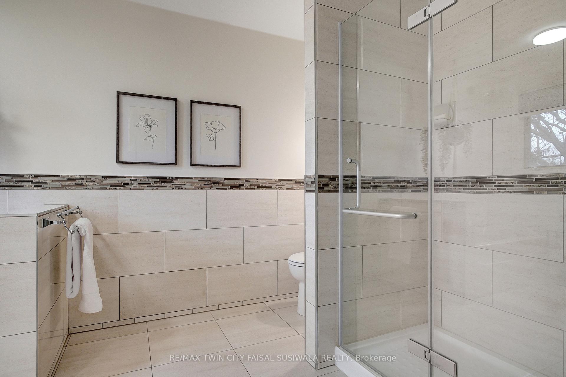 Photo 36 of 595 Mill Park Drive, Kitchener — HOMEH