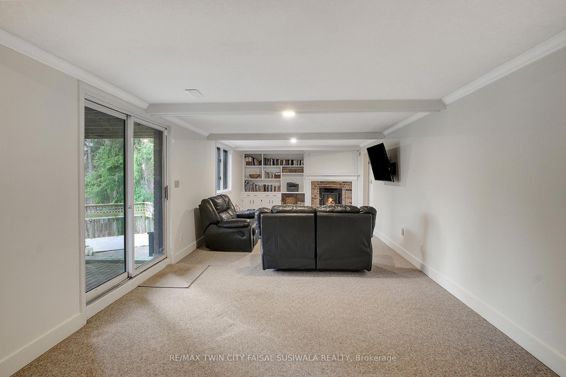 Photo 42 of 595 Mill Park Drive, Kitchener — HOMEH