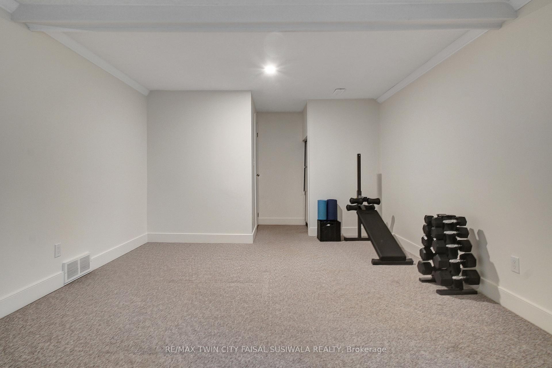 Photo 44 of 595 Mill Park Drive, Kitchener — HOMEH