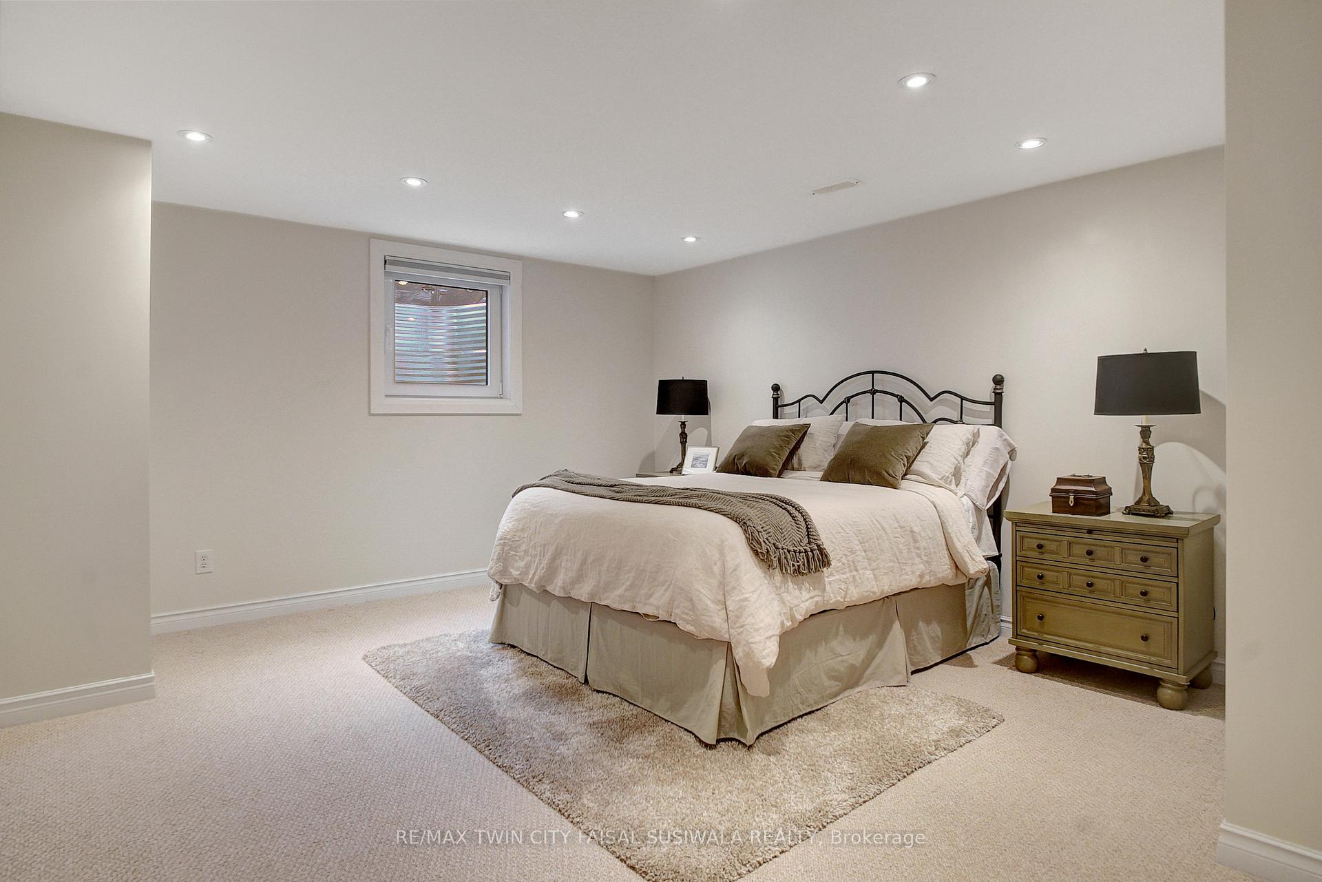 Photo 45 of 595 Mill Park Drive, Kitchener — HOMEH
