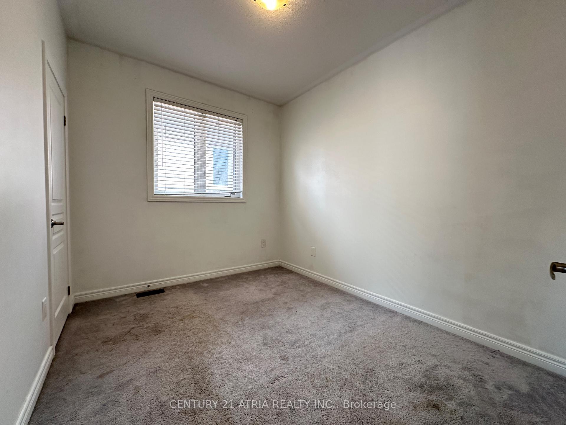 Photo 13 of 6 Christian Ritter Drive, Markham, Berczy — HOMEH