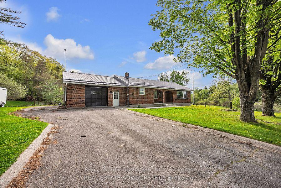 Photo 4 of 1633 Station Road, Kingston, City North of 401 — HOMEH