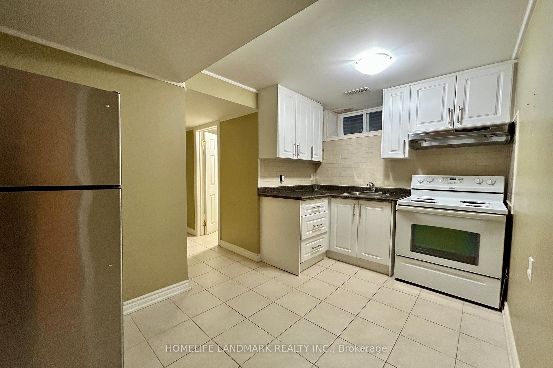 Photo 26 of 111 Drakefield Road, Markham, Bullock — HOMEH