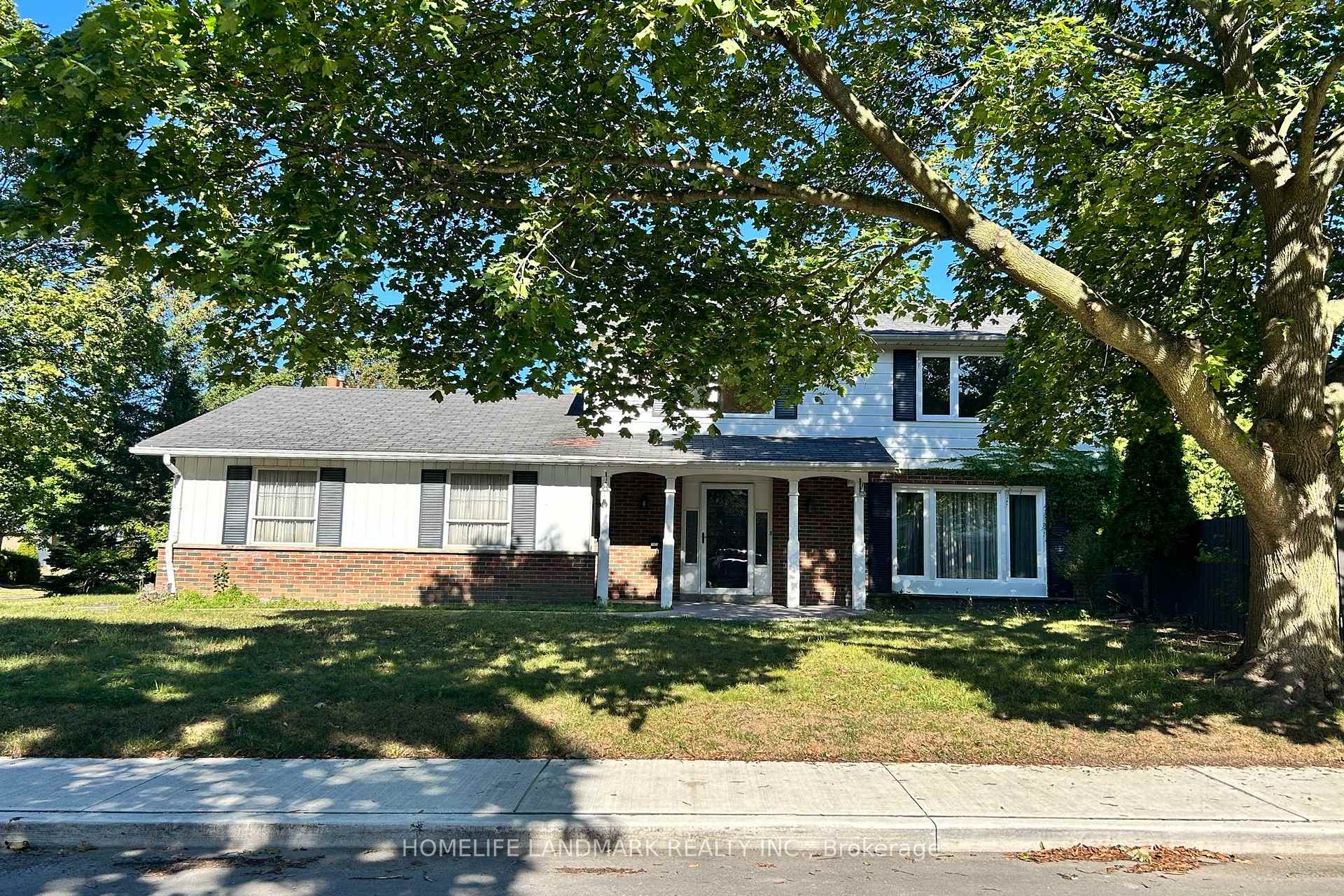 Photo 29 of 111 Drakefield Road, Markham, Bullock — HOMEH