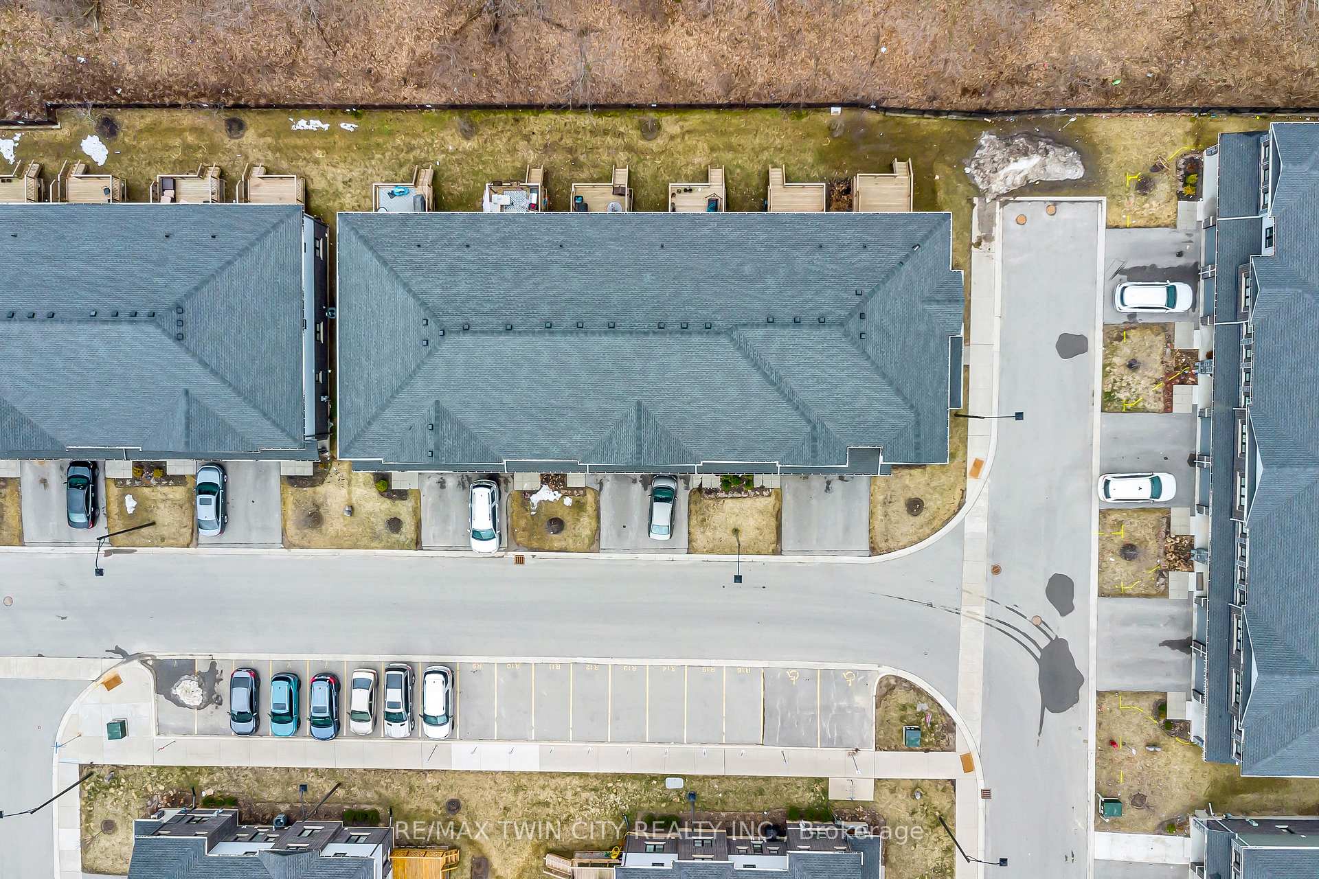 Photo 42 of 87 Woodedge Circle, Kitchener, KW Hospital — HOMEH