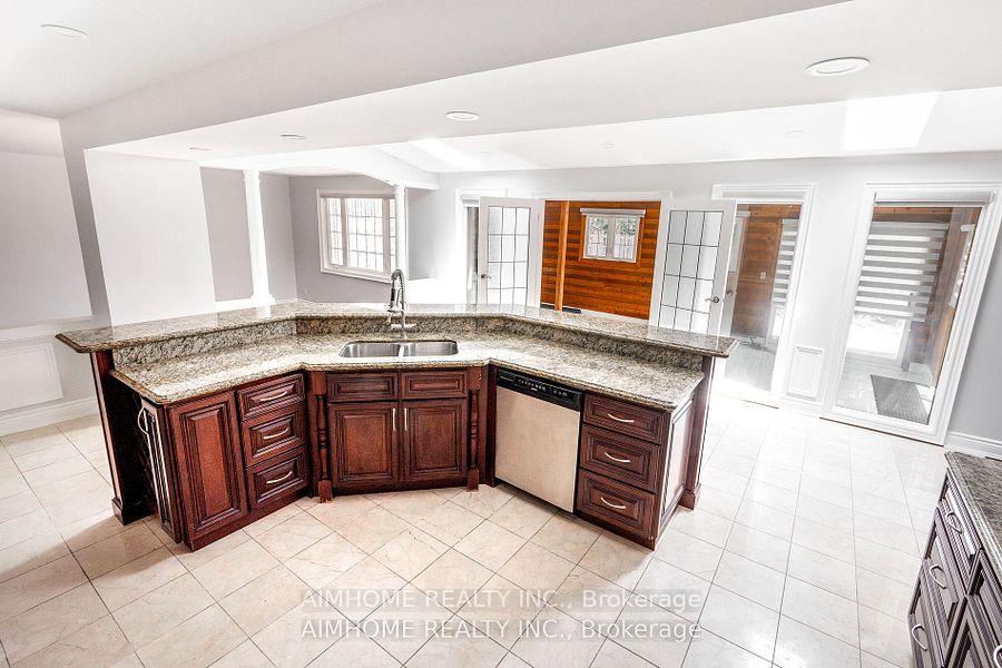 Photo 4 of Unit room A, 9 Jill Court, Markham, Markham Village — HOMEH