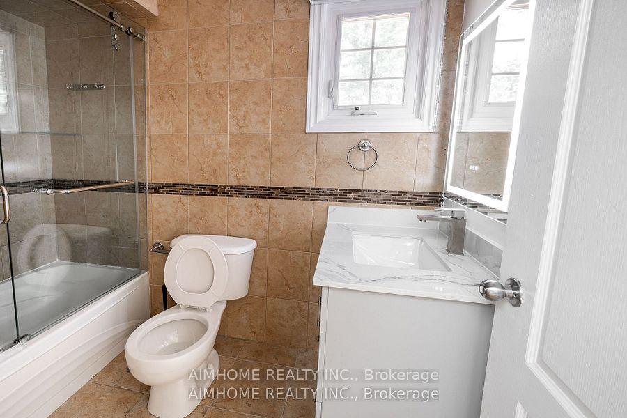 Photo 5 of Unit room A, 9 Jill Court, Markham, Markham Village — HOMEH