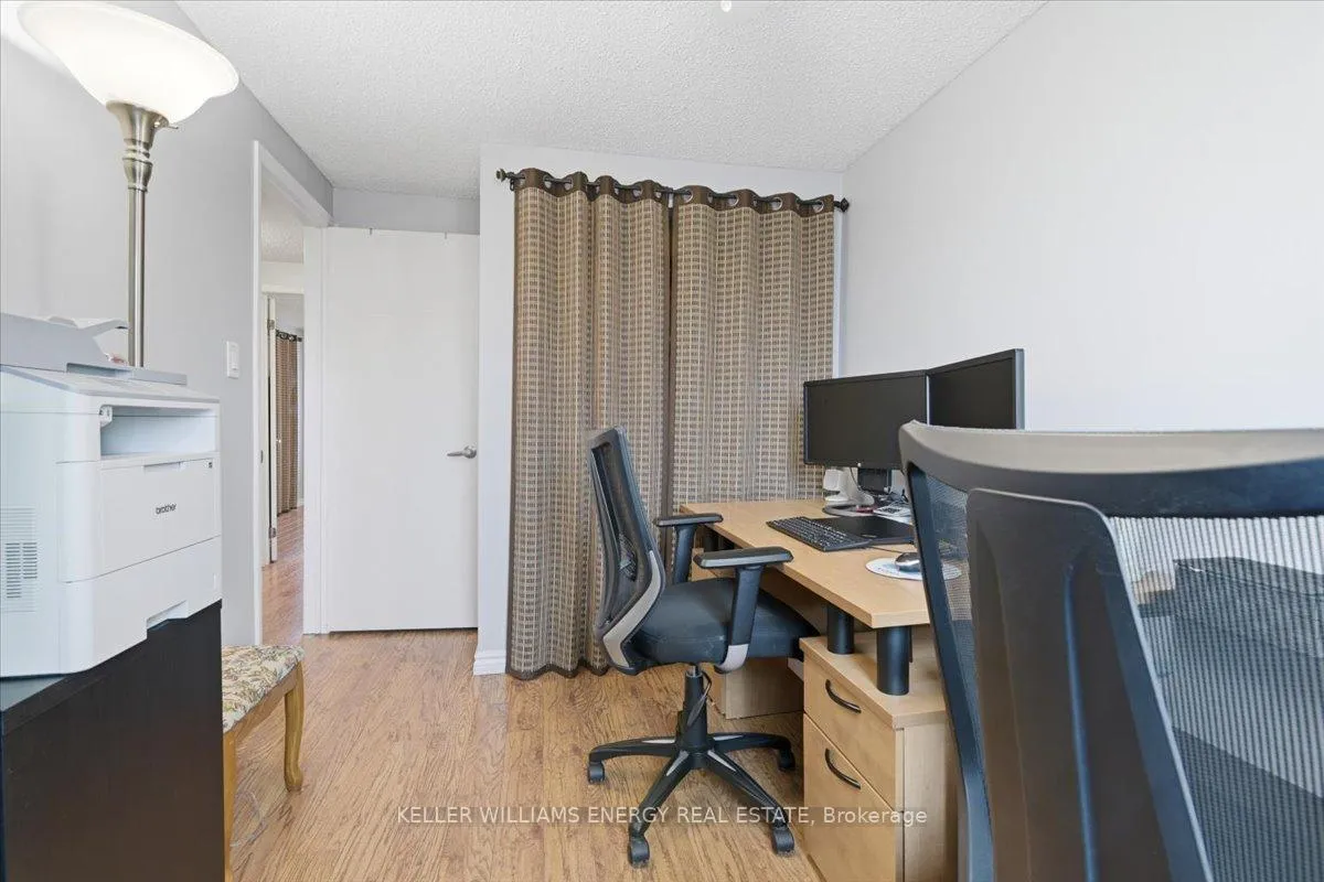 Photo 27 of 751 Bennett Crescent, Oshawa, Pinecrest — HOMEH