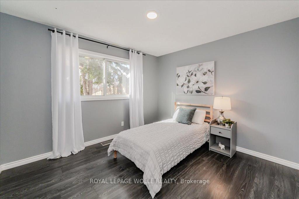Photo 20 of 51 Briar Knoll Drive, Kitchener — HOMEH