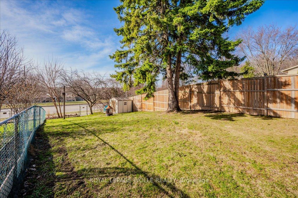 Photo 29 of 51 Briar Knoll Drive, Kitchener — HOMEH