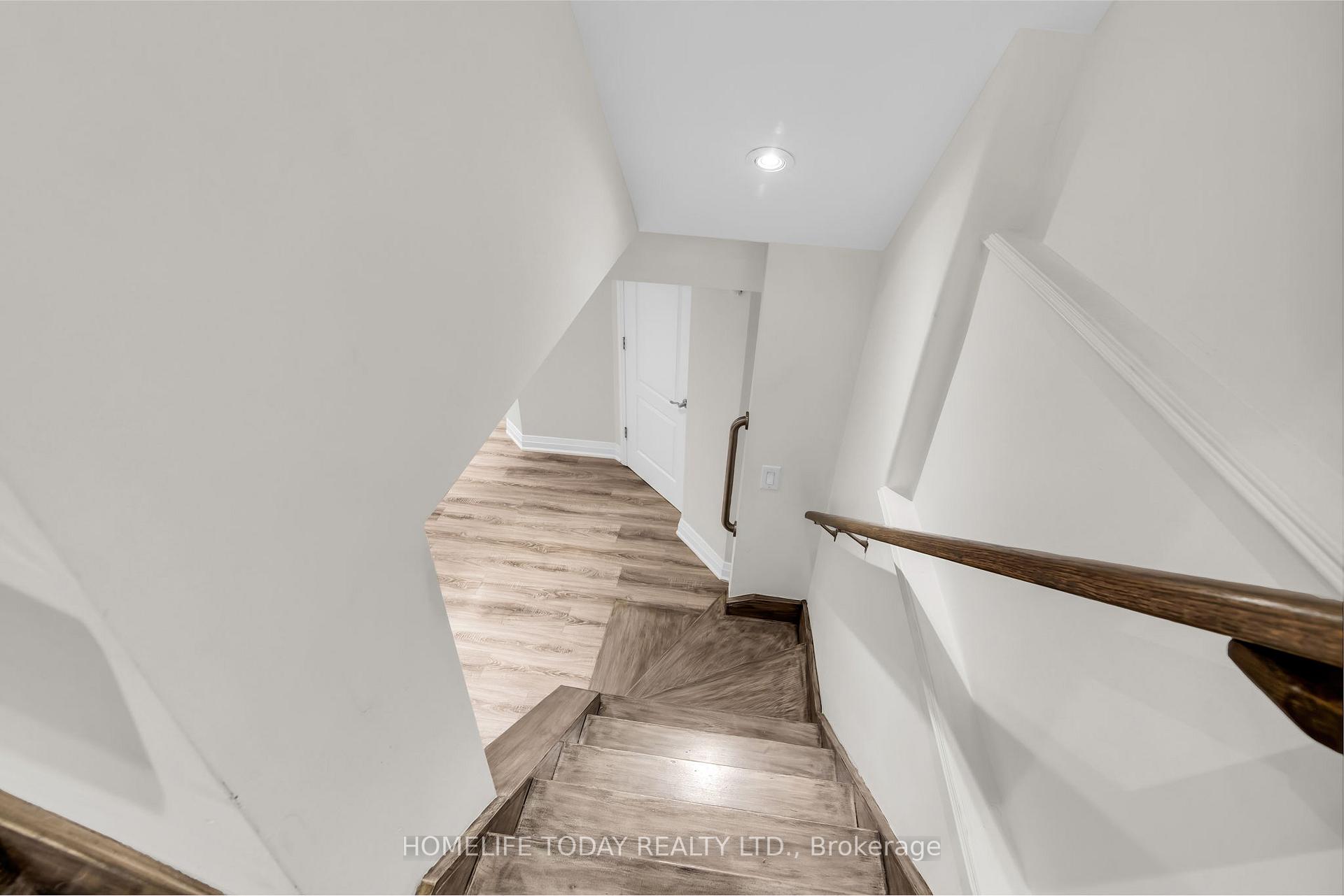 Photo 37 of 51 Weatherill Road, Markham, Berczy — HOMEH