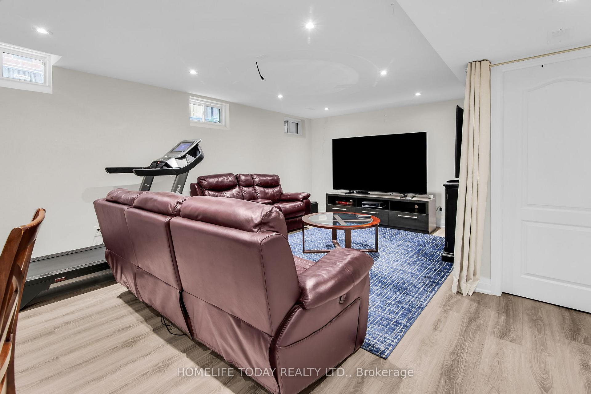 Photo 41 of 51 Weatherill Road, Markham, Berczy — HOMEH