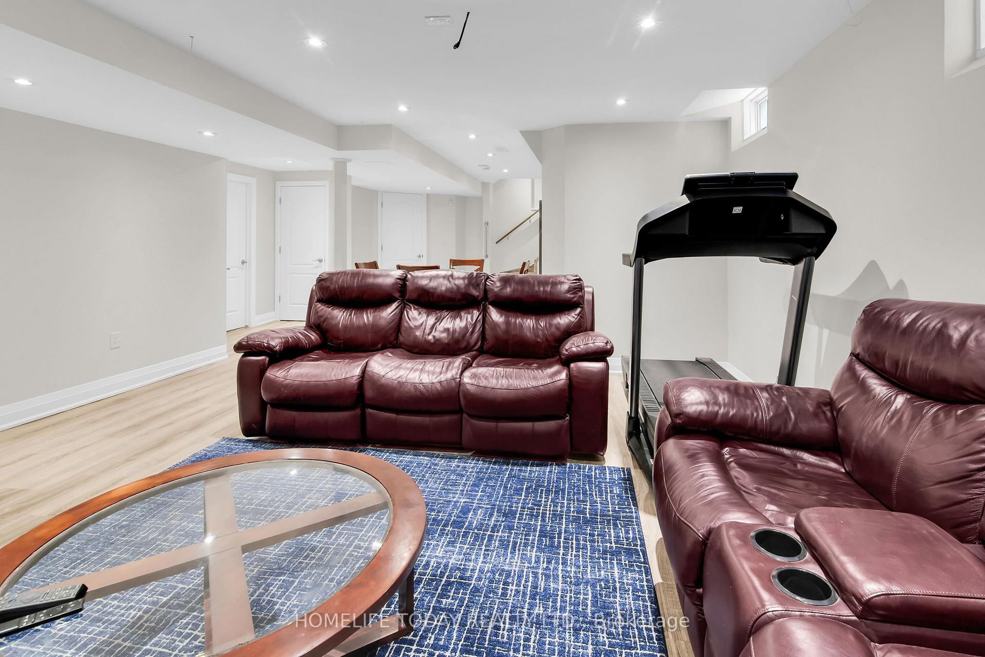 Photo 42 of 51 Weatherill Road, Markham, Berczy — HOMEH