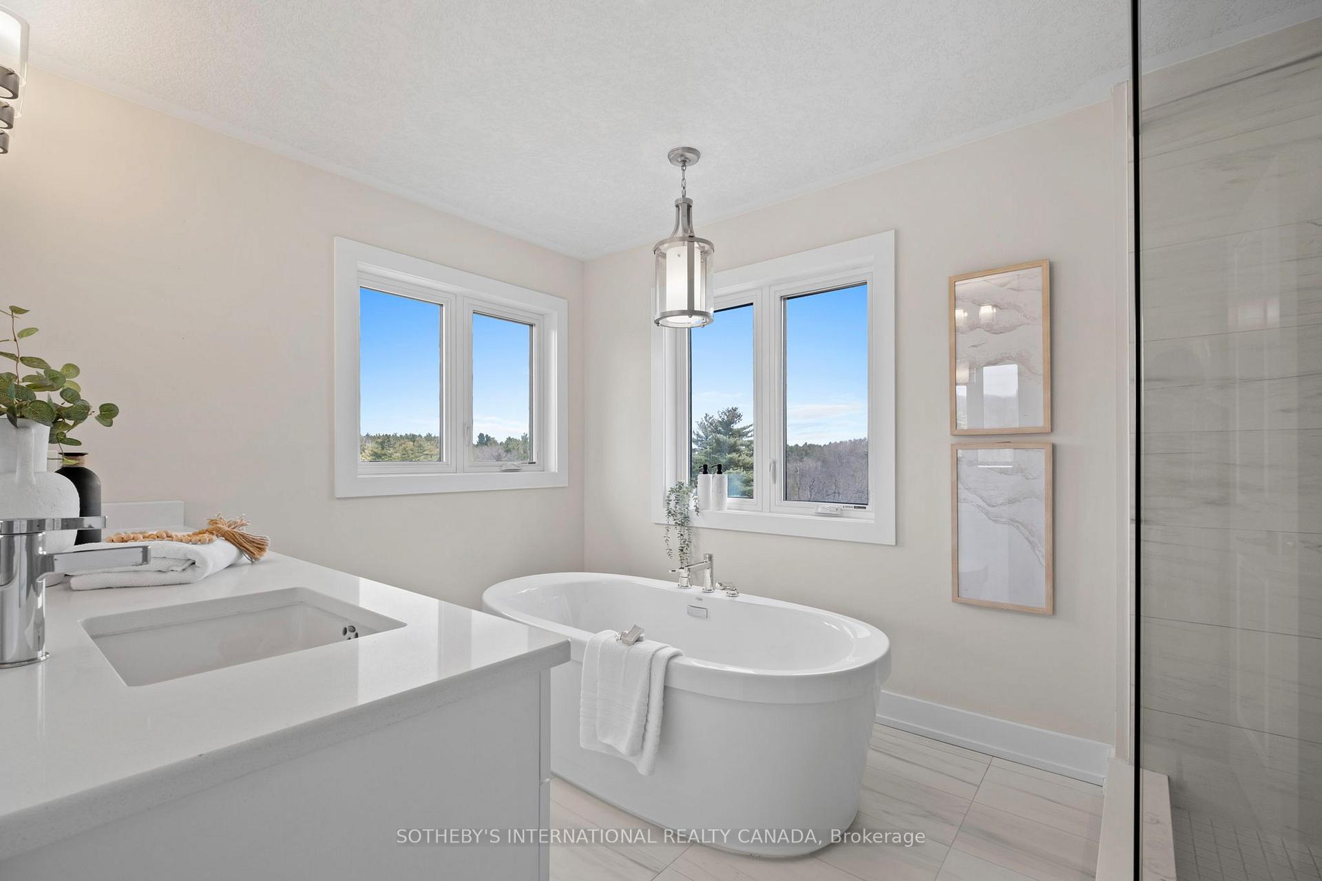 Photo 25 of 337 Woodbine Avenue, Kitchener — HOMEH