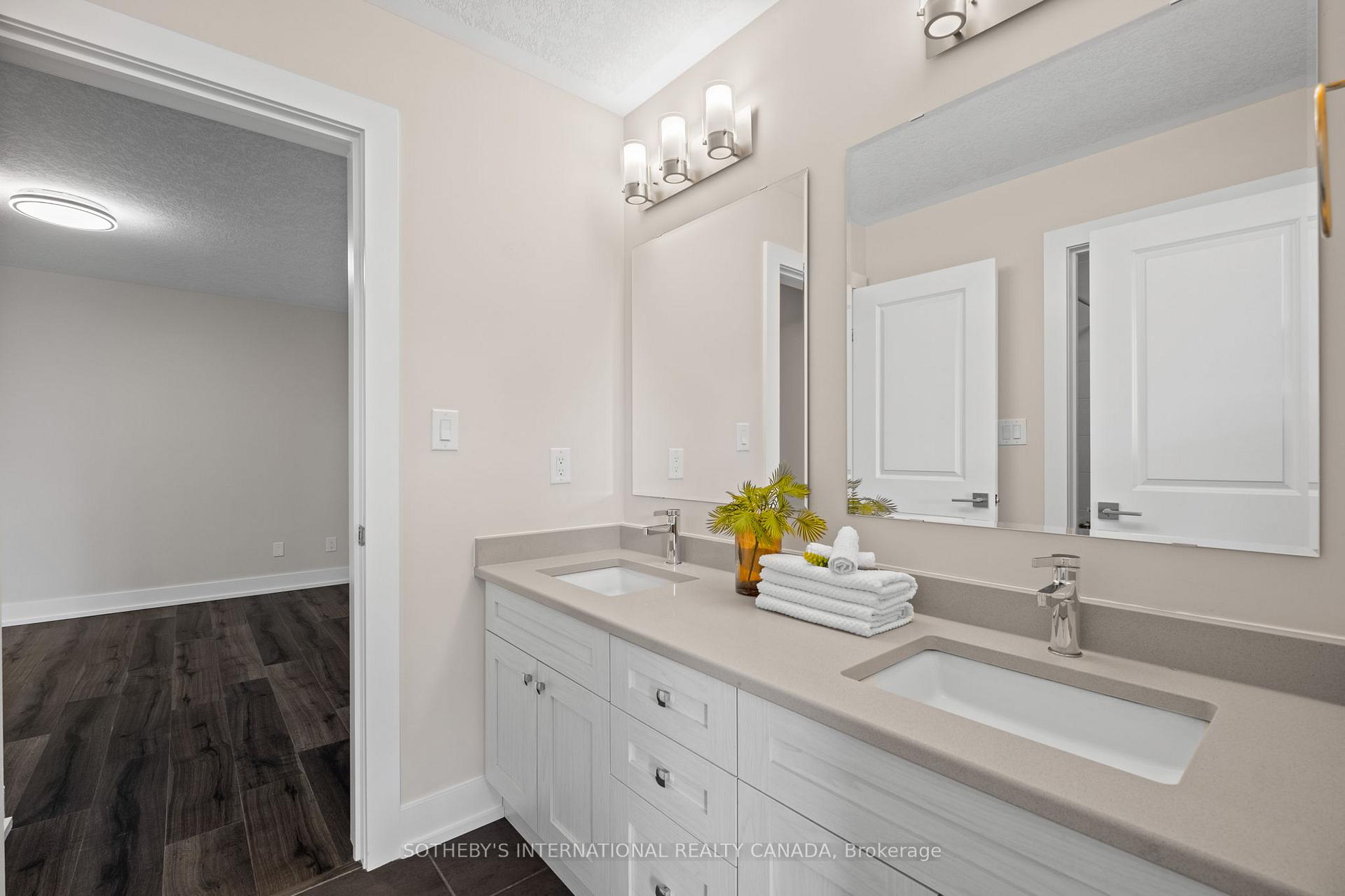 Photo 35 of 337 Woodbine Avenue, Kitchener — HOMEH