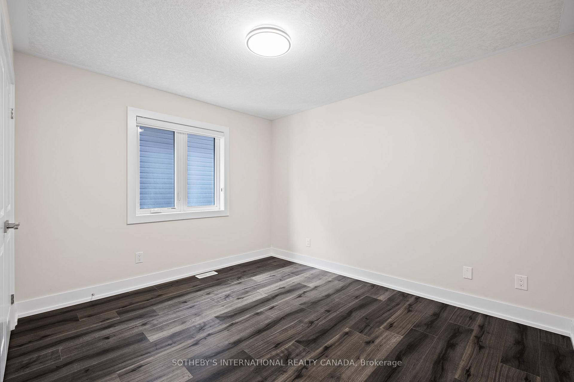 Photo 37 of 337 Woodbine Avenue, Kitchener — HOMEH