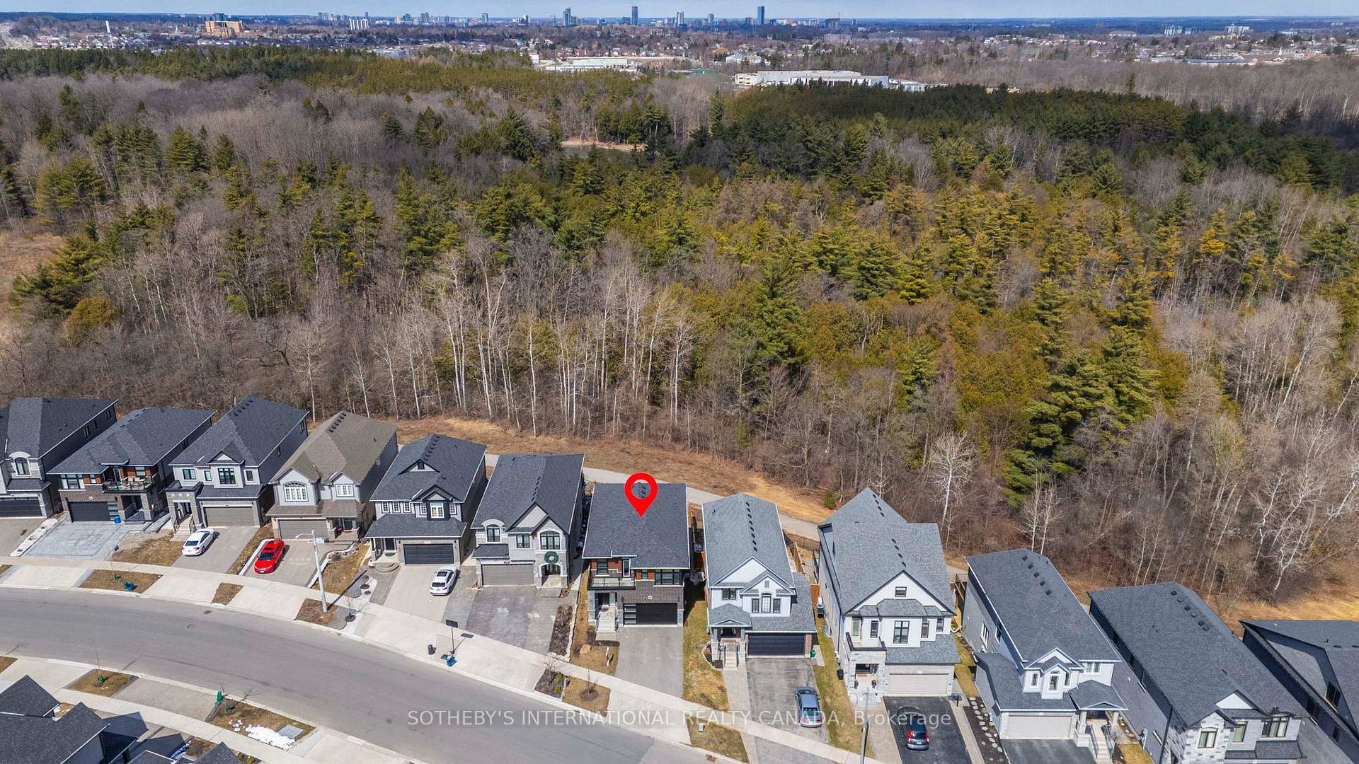 Photo 41 of 337 Woodbine Avenue, Kitchener — HOMEH