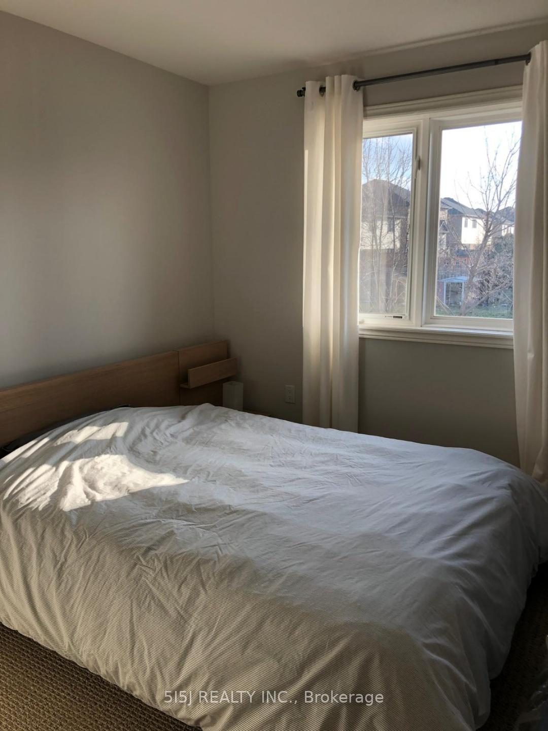 Photo 10 of 8 Dulgaren Street, Hamilton, Eleanor — HOMEH