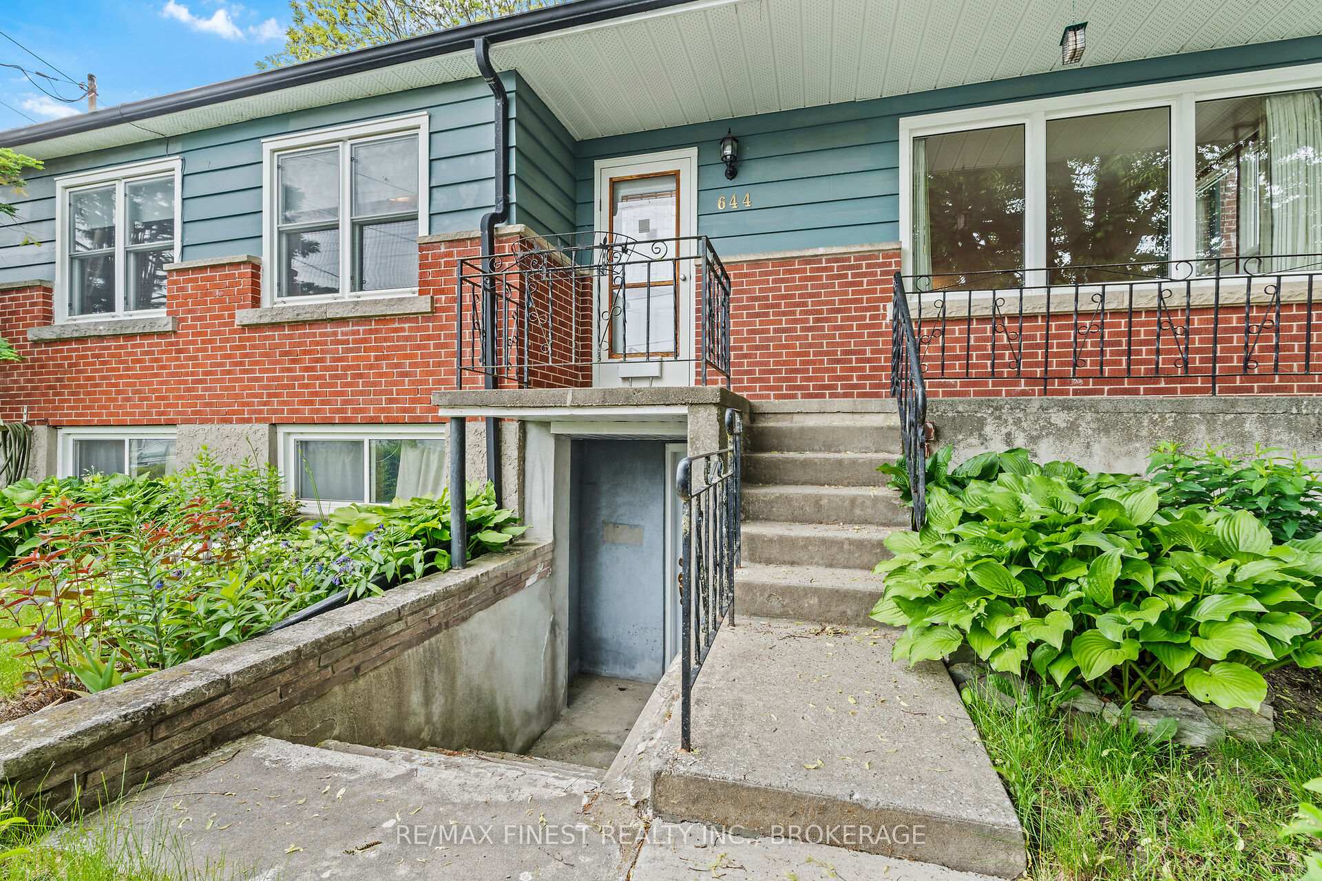 Photo 4 of 644 Victoria Street, Kingston, East of Sir John A. Blvd — HOMEH