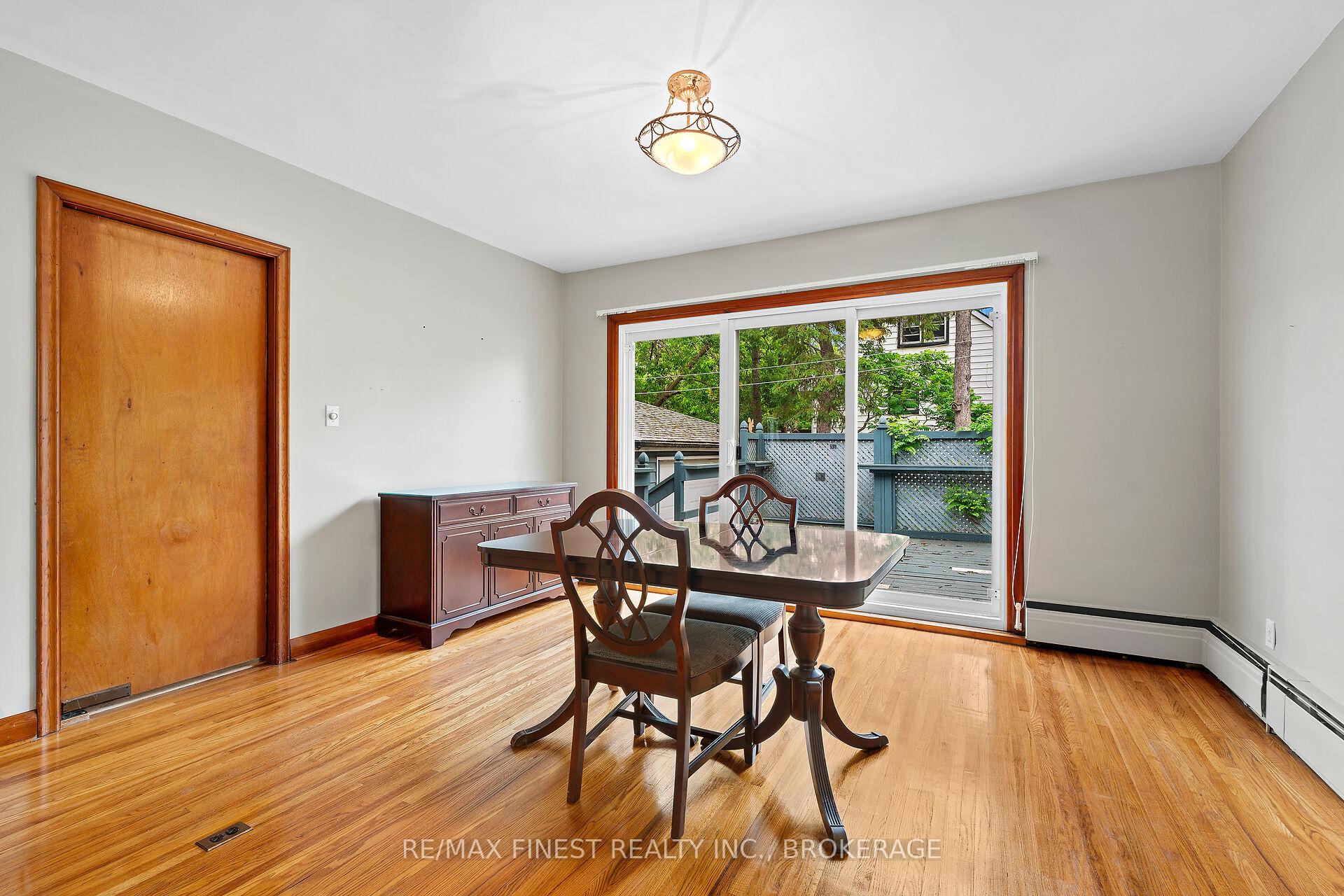 Photo 10 of 644 Victoria Street, Kingston, East of Sir John A. Blvd — HOMEH