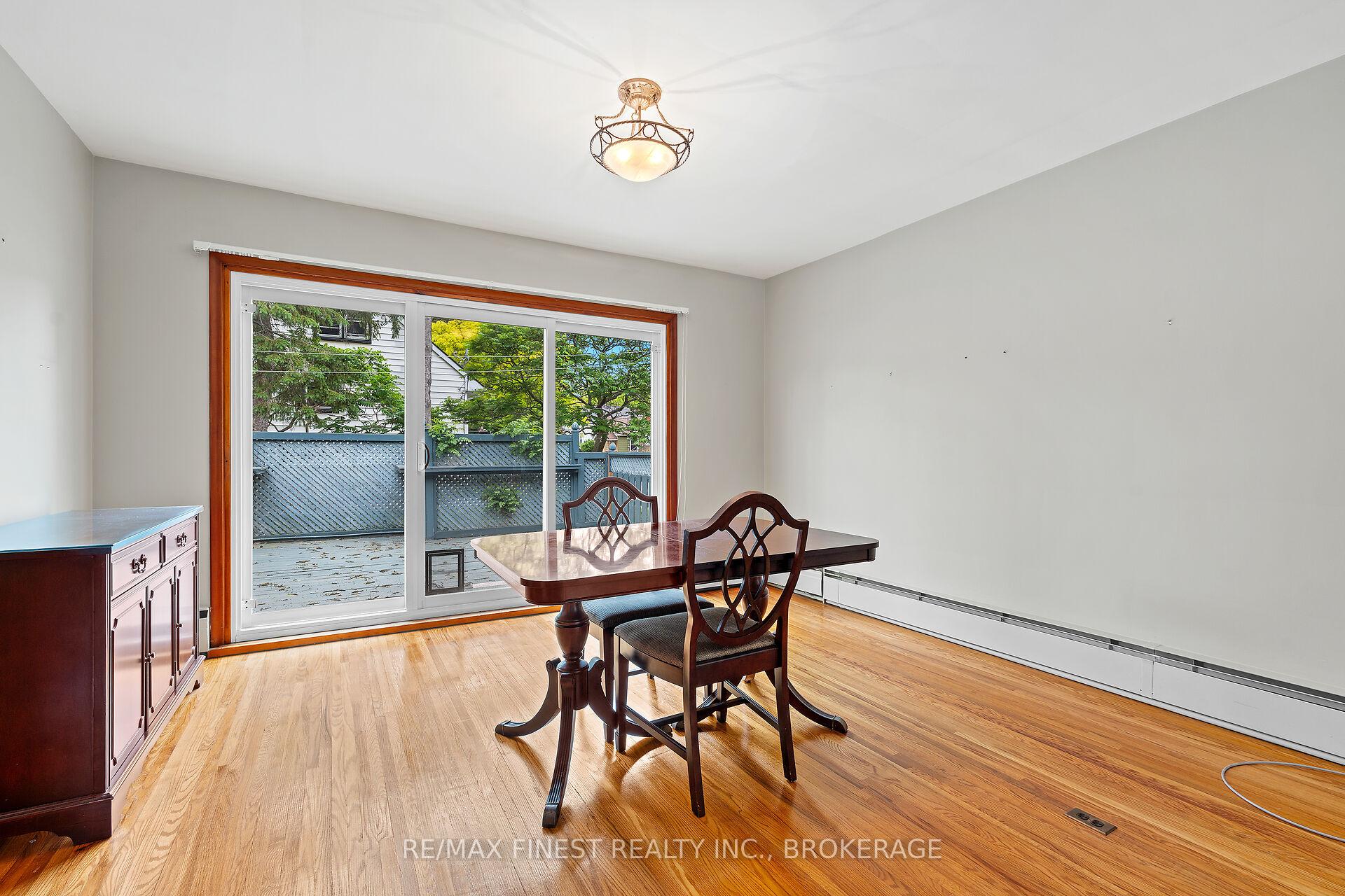 Photo 11 of 644 Victoria Street, Kingston, East of Sir John A. Blvd — HOMEH