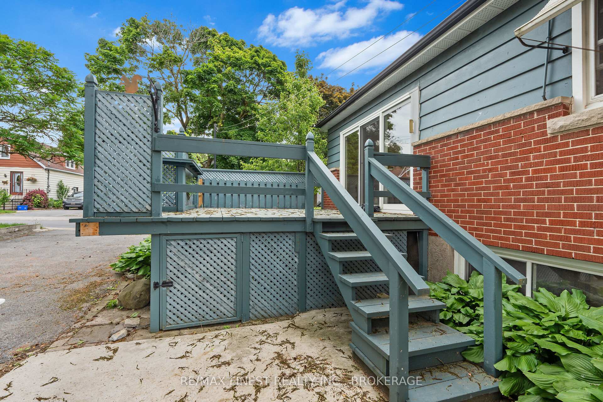 Photo 31 of 644 Victoria Street, Kingston, East of Sir John A. Blvd — HOMEH