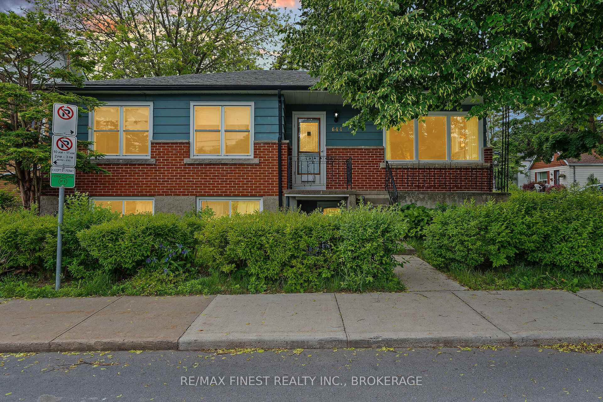 Photo 36 of 644 Victoria Street, Kingston, East of Sir John A. Blvd — HOMEH