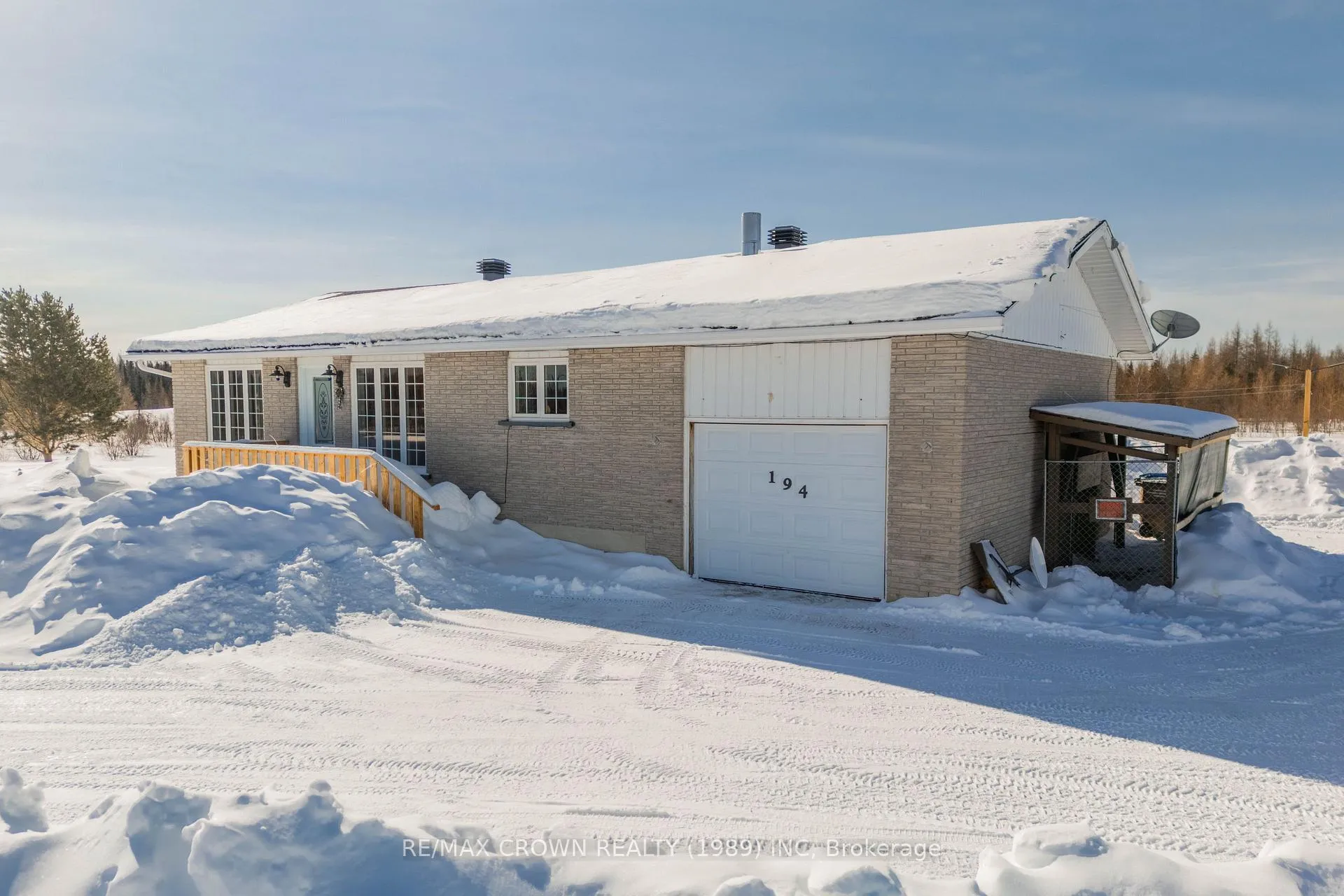 Photo 2 of Unit Fauquier, 194 Highway 11, Kapuskasing — HOMEH
