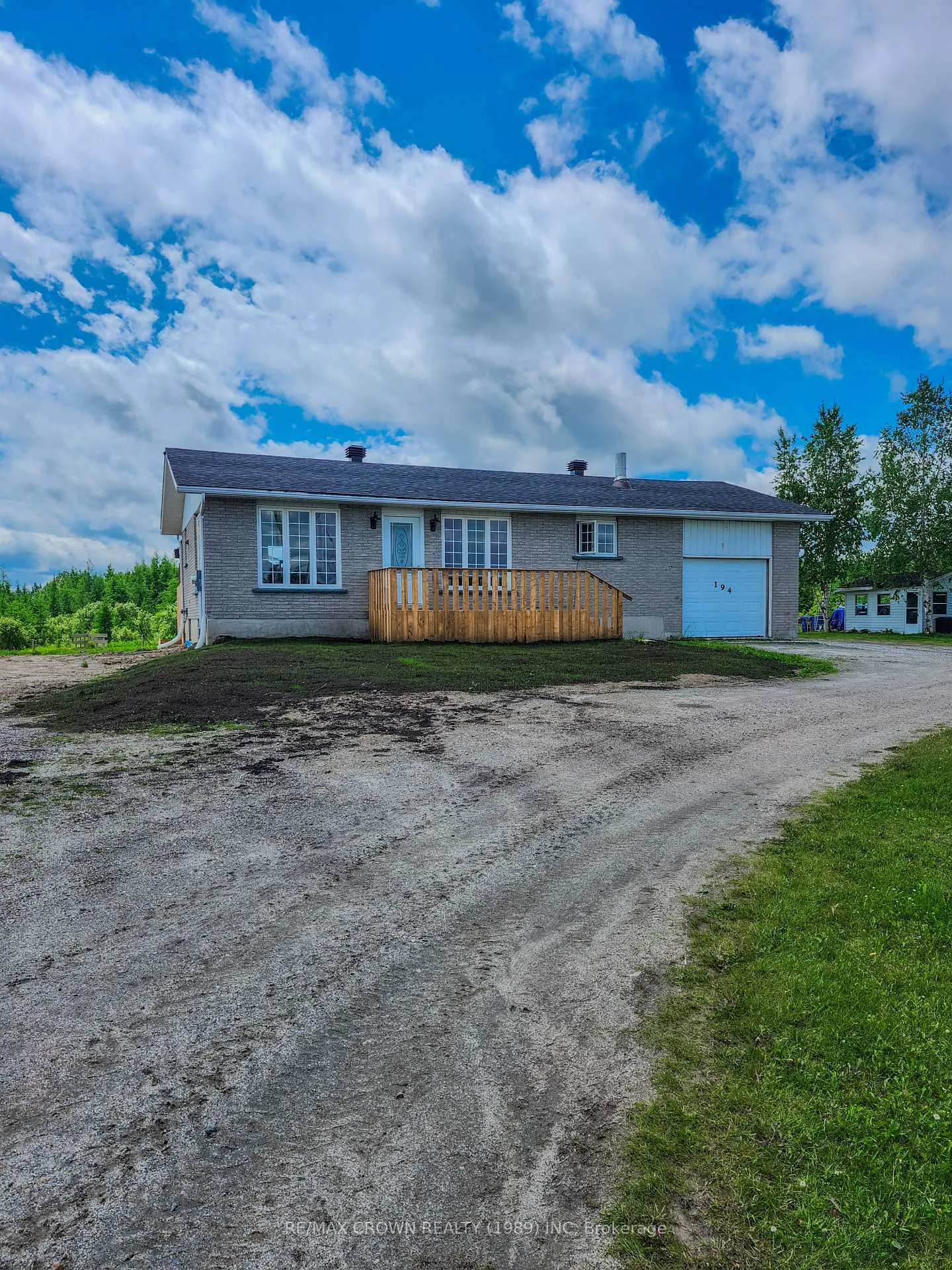 Photo 4 of Unit Fauquier, 194 Highway 11, Kapuskasing — HOMEH