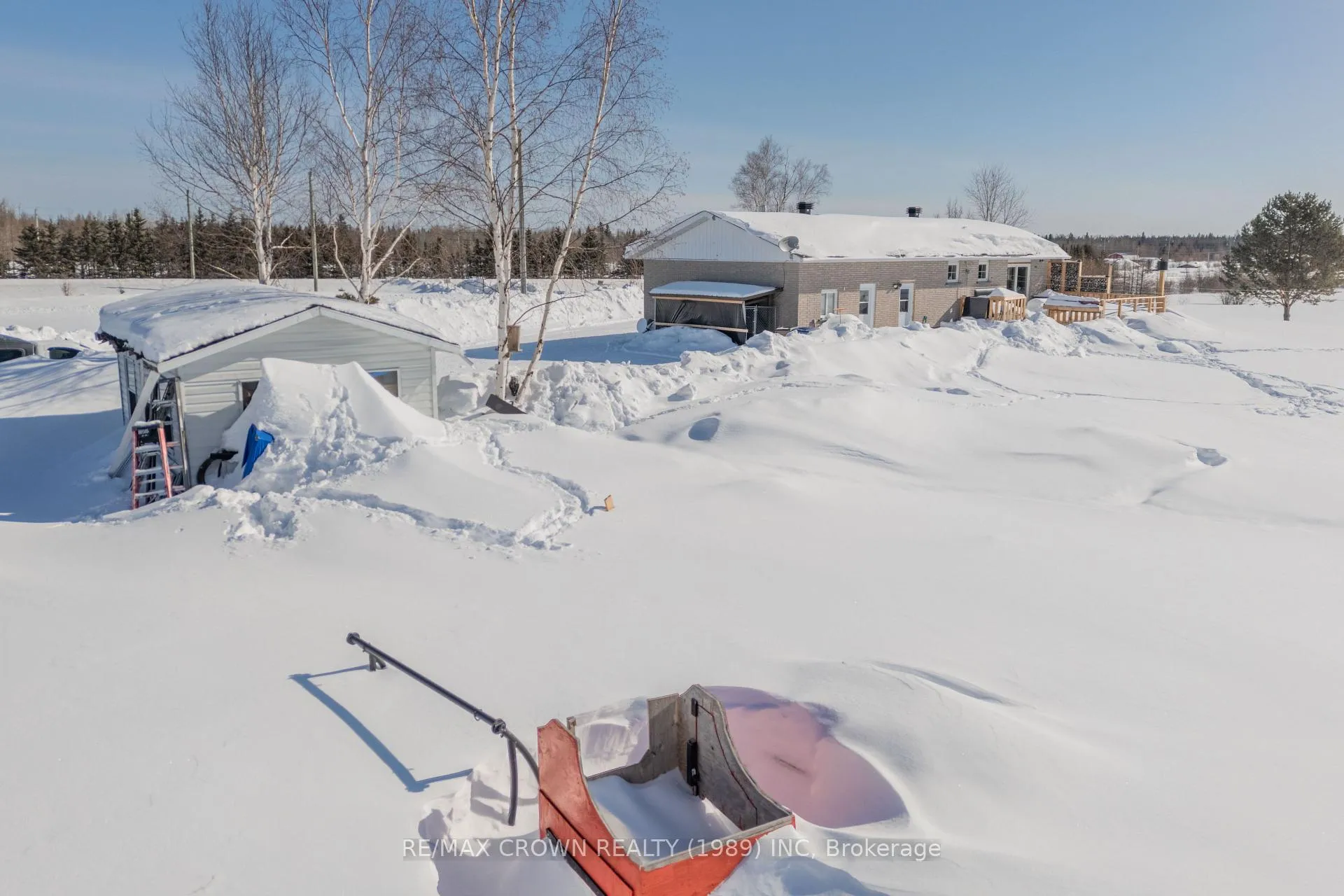 Photo 6 of Unit Fauquier, 194 Highway 11, Kapuskasing — HOMEH