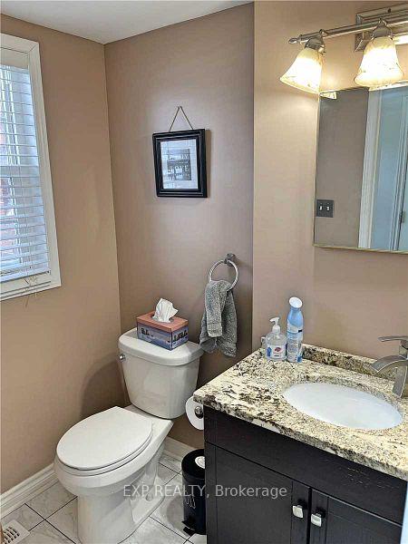 Photo 5 of 195 Windwood Drive, Hamilton, Binbrook — HOMEH