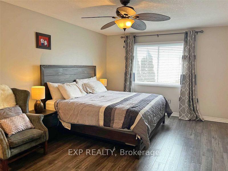 Photo 17 of 195 Windwood Drive, Hamilton, Binbrook — HOMEH