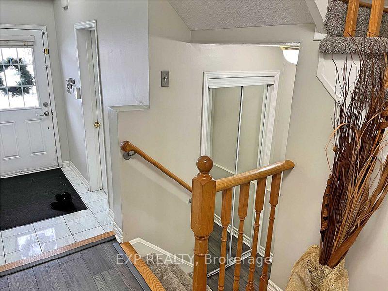 Photo 21 of 195 Windwood Drive, Hamilton, Binbrook — HOMEH
