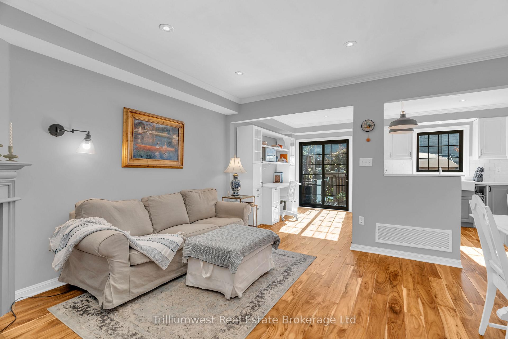 Photo 10 of 110 Panton Trail, Milton, Dempsey — HOMEH