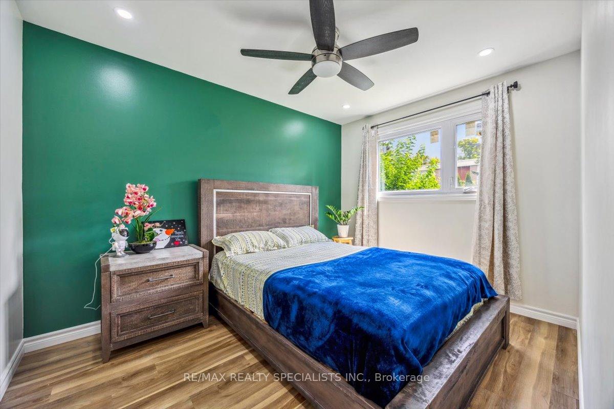 Photo 24 of 795 Quebec Street, Midland — HOMEH
