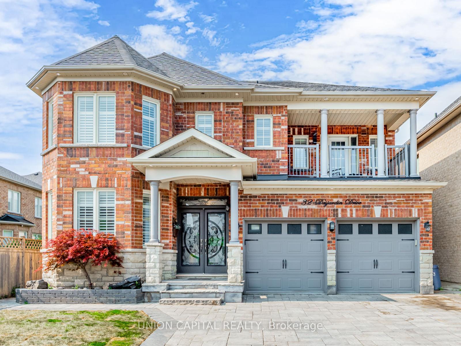 Front of 32 Desjardin Drive