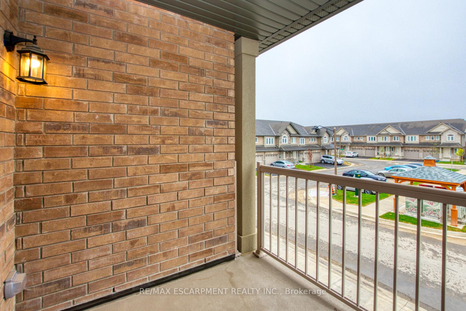 Photo 12 of 48 Waterlily Way, King, Schomberg — HOMEH