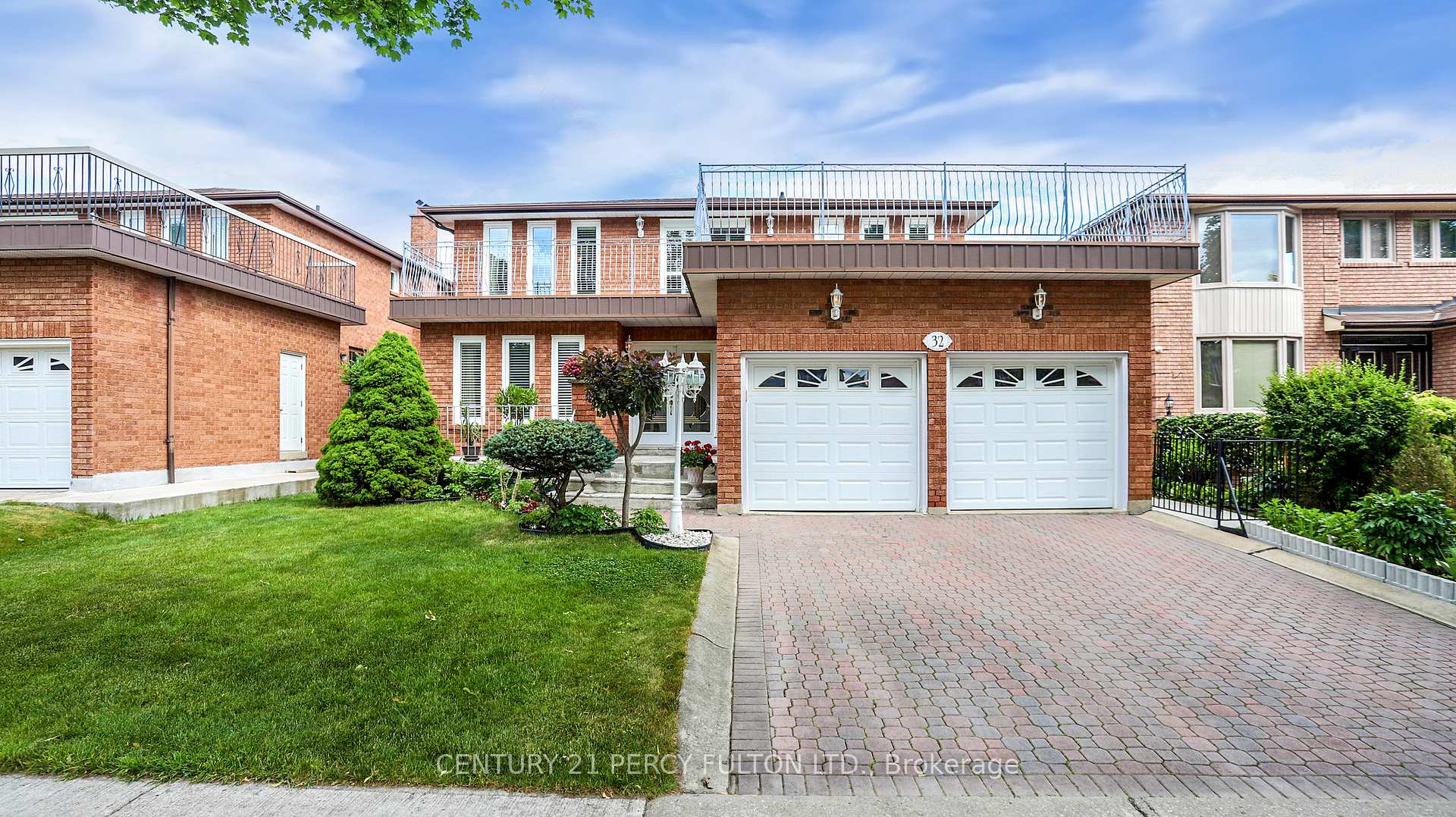 Photo 2 of 32 Avoca Drive, Markham, Village Green-South Unionville — HOMEH