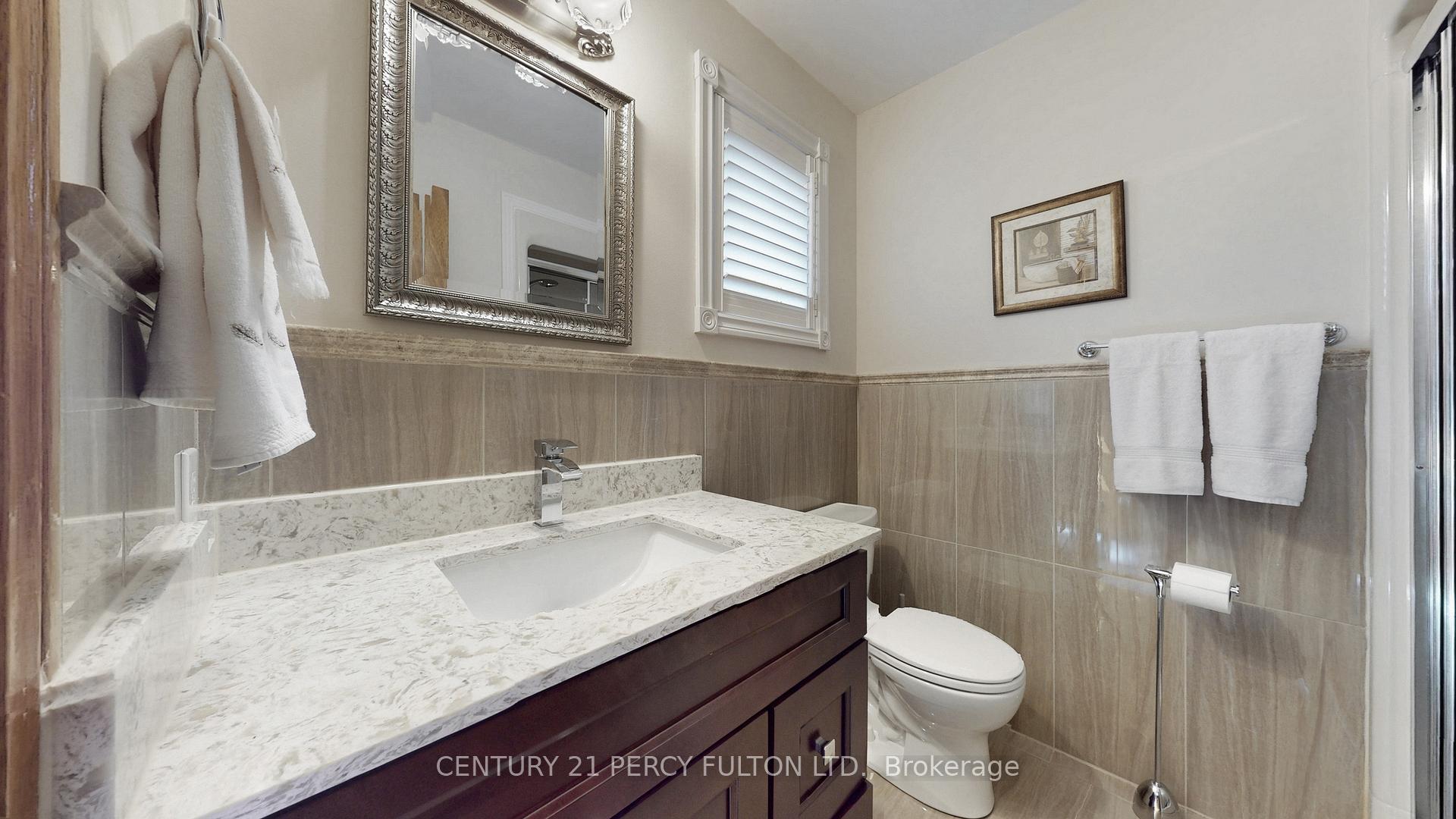Photo 13 of 32 Avoca Drive, Markham, Village Green-South Unionville — HOMEH