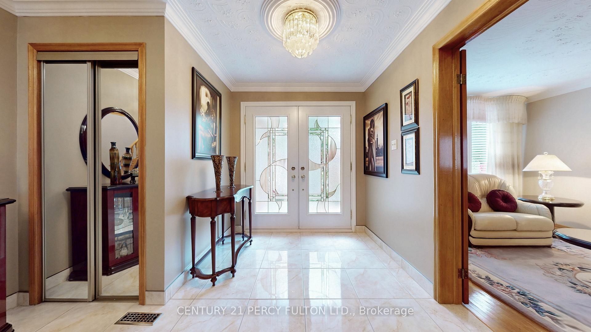 Photo 16 of 32 Avoca Drive, Markham, Village Green-South Unionville — HOMEH