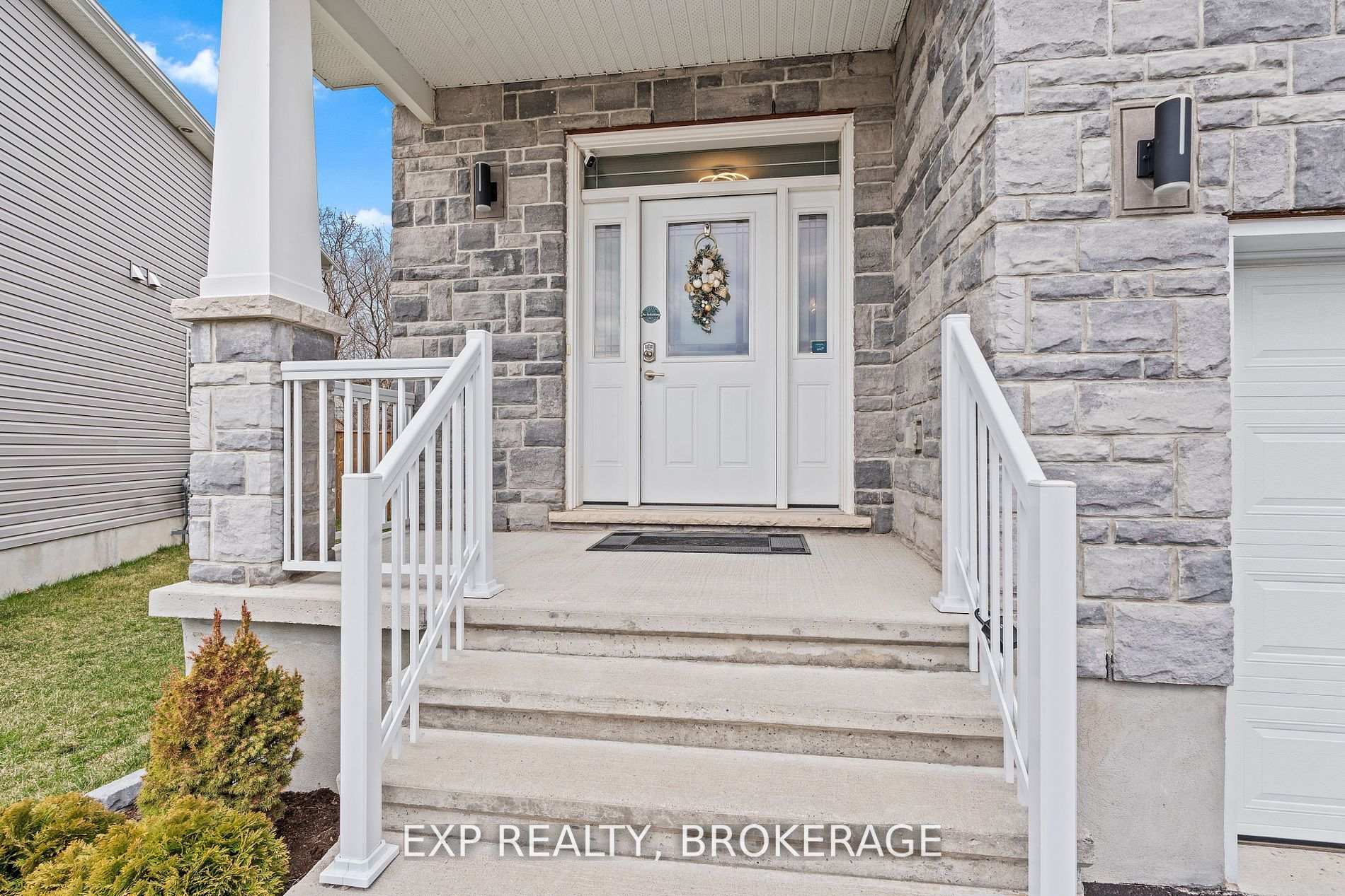 Photo 2 of 1644 Brookedayle Avenue, Kingston, City Northwest — HOMEH